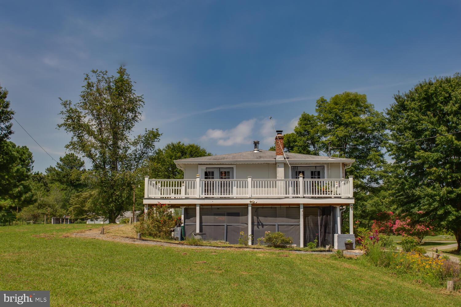 LAKE JAMESON - Residential