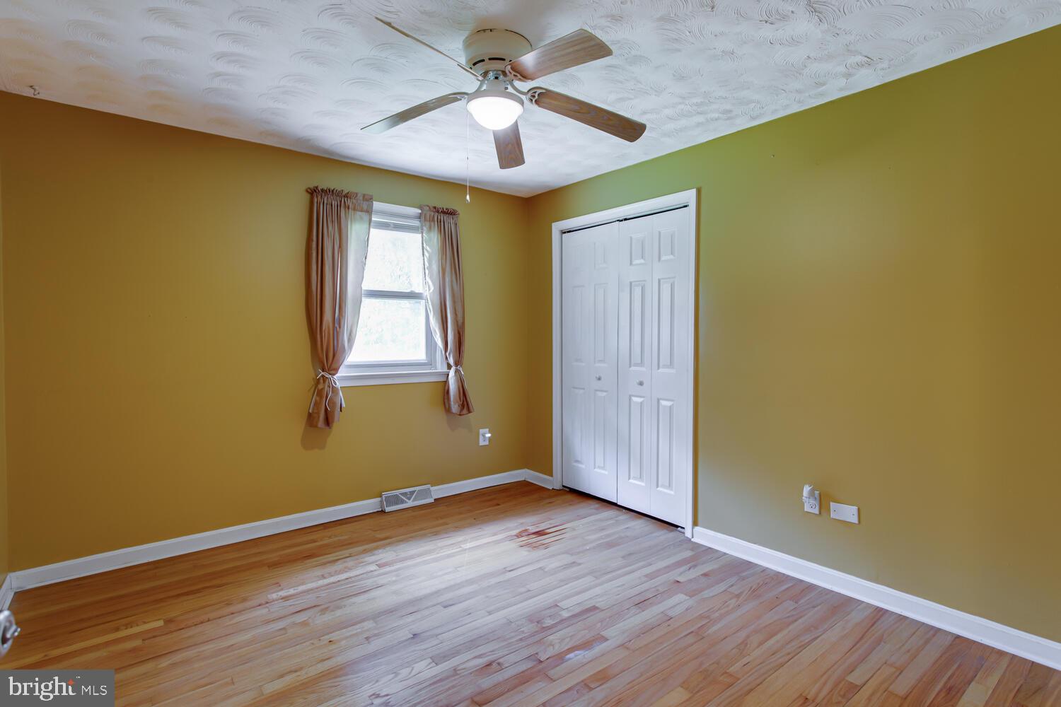 LAKE JAMESON - Residential