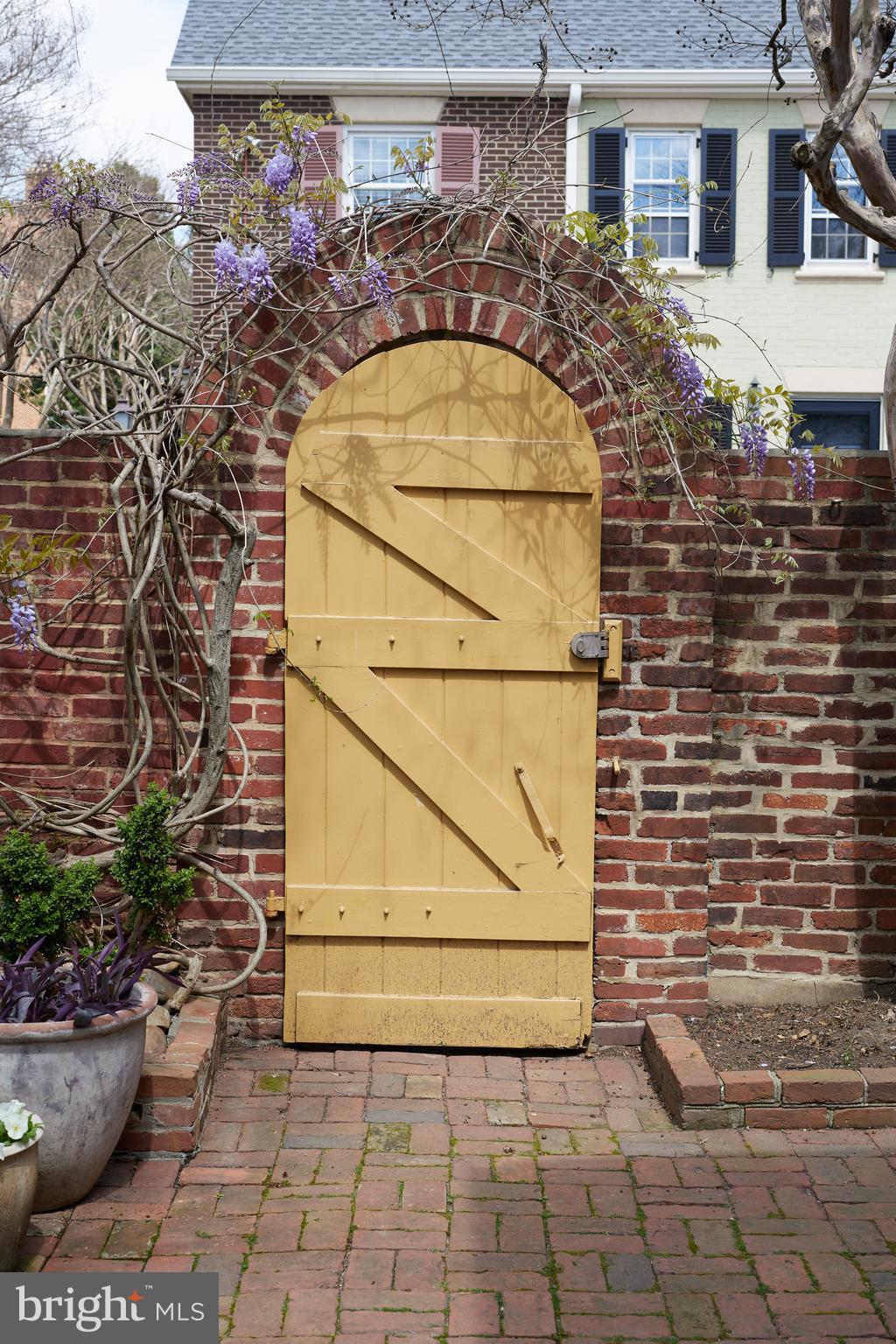 OLD TOWN - Residential