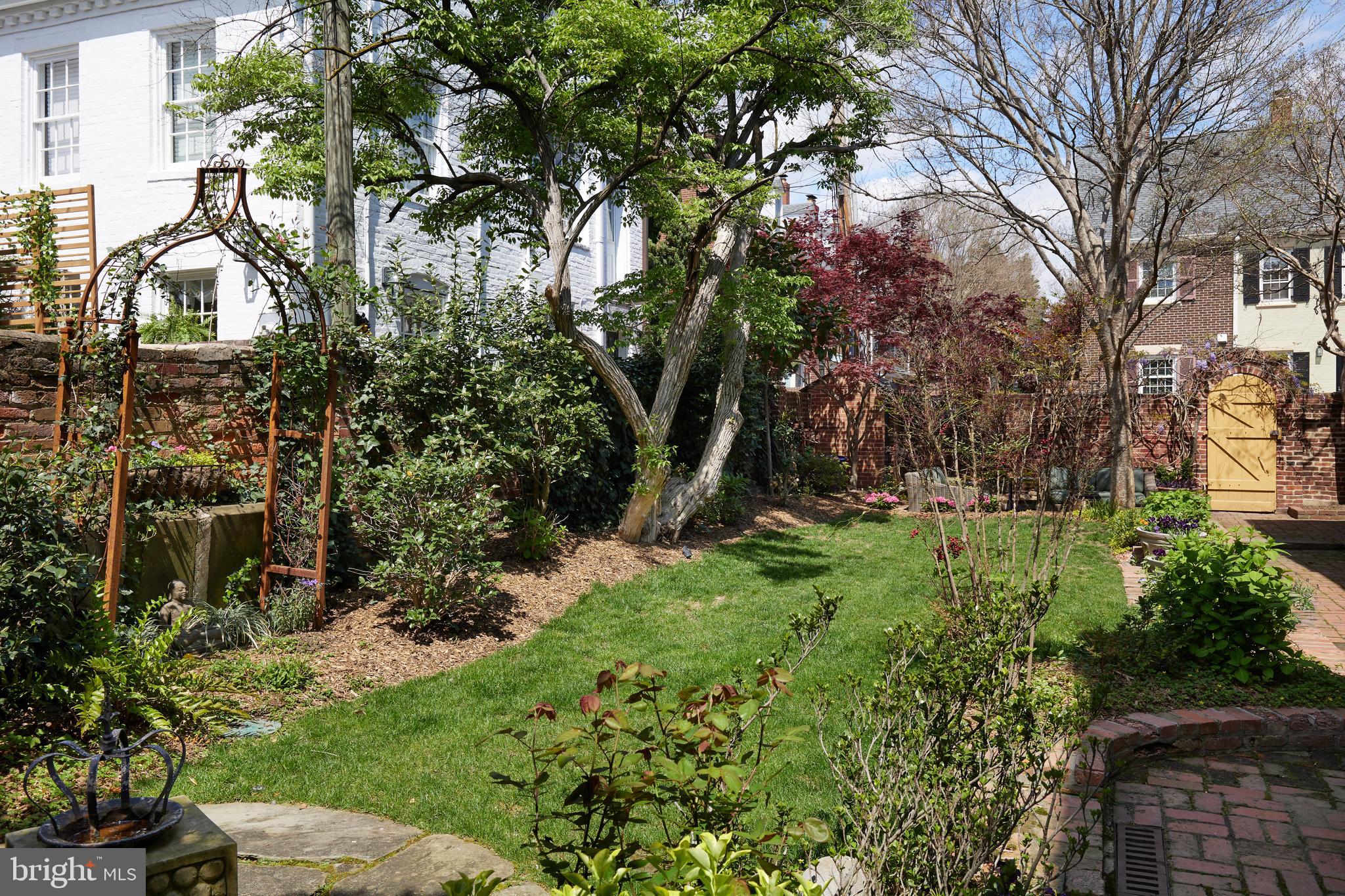 OLD TOWN - Residential