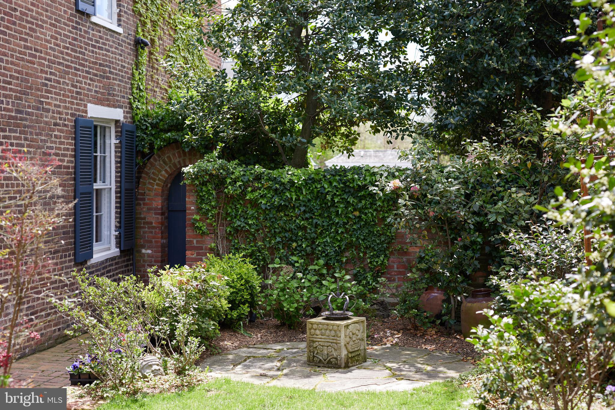 OLD TOWN - Residential