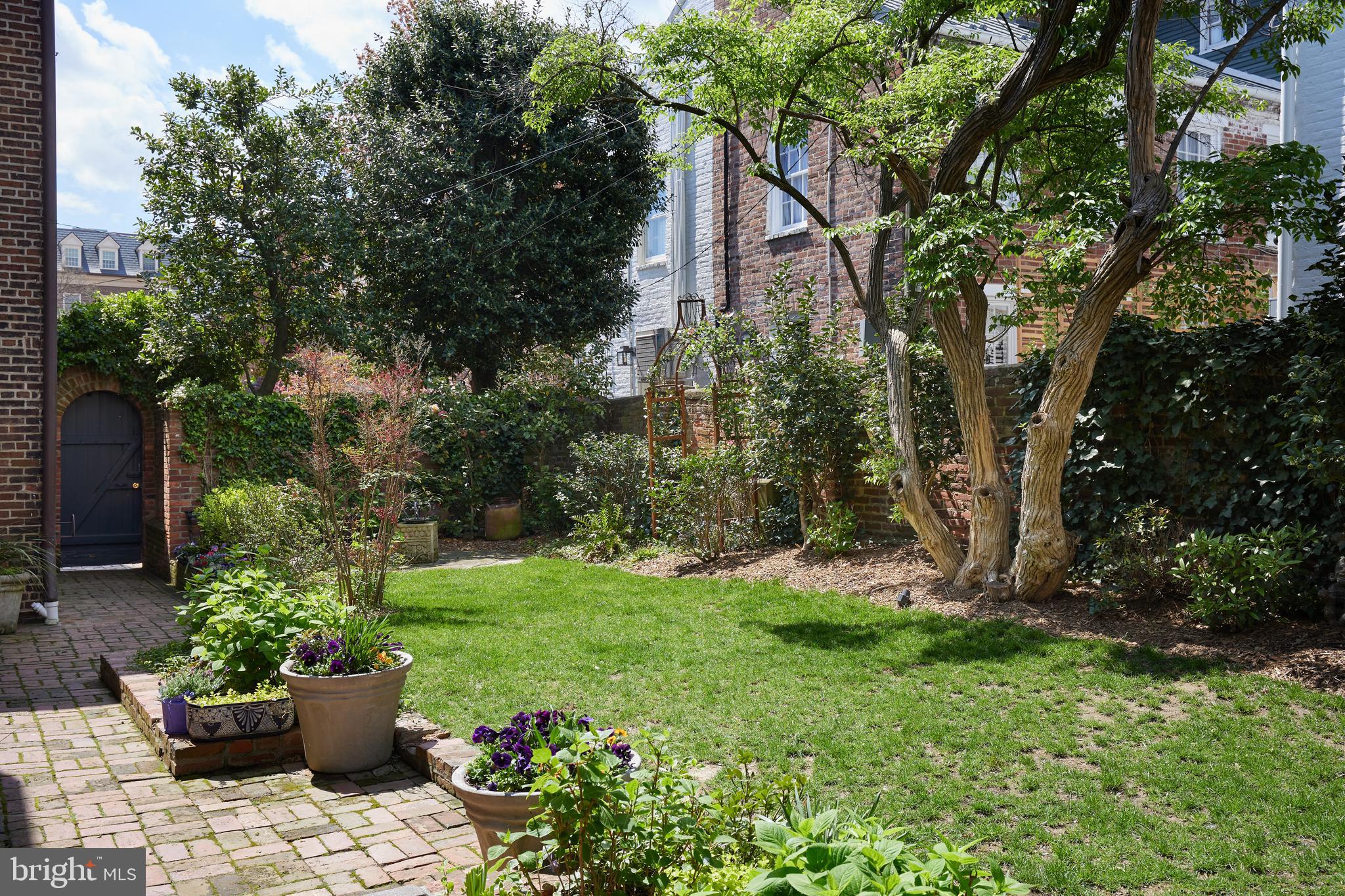 OLD TOWN - Residential