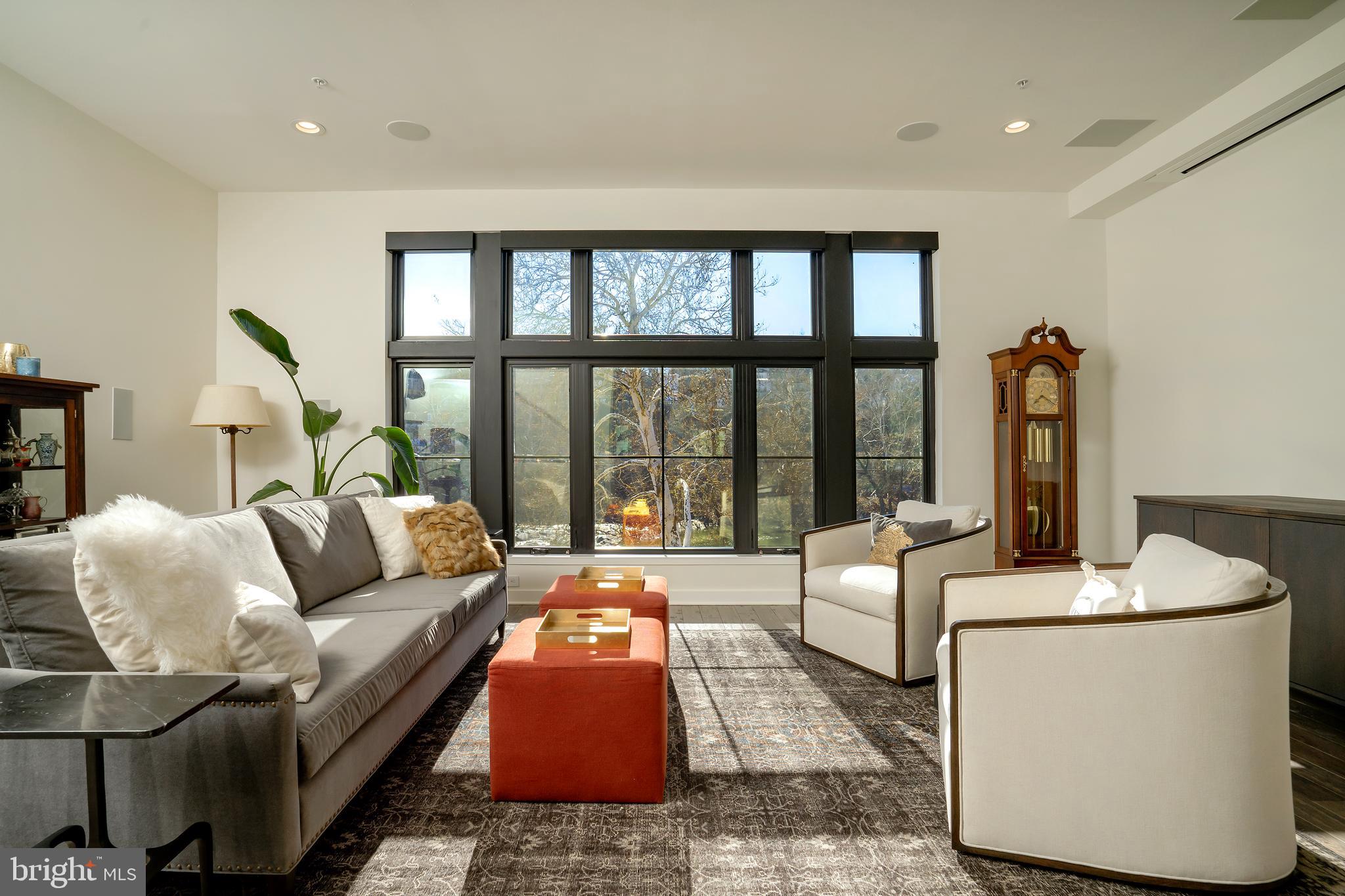 MANAYUNK - Residential