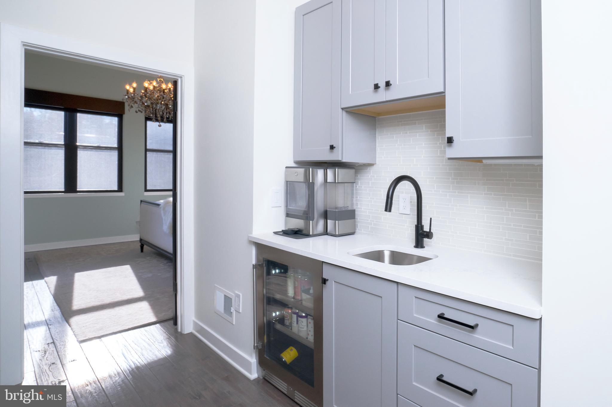 MANAYUNK - Residential