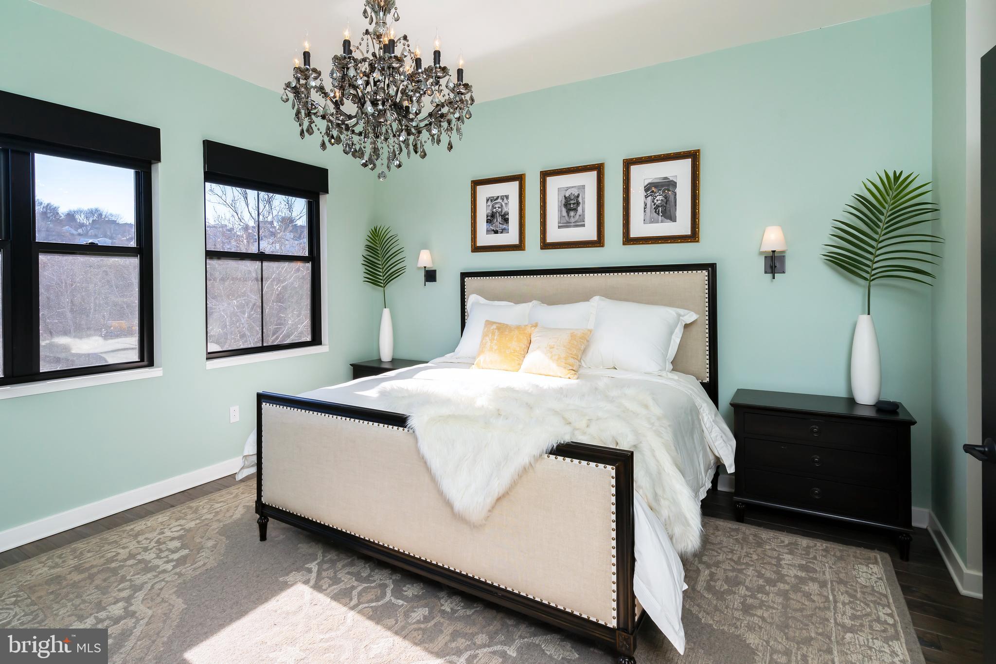 MANAYUNK - Residential