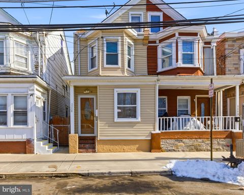 Townhouse For Sale - 1114 N 28th Street<br/> CAMDEN, NJ 08105