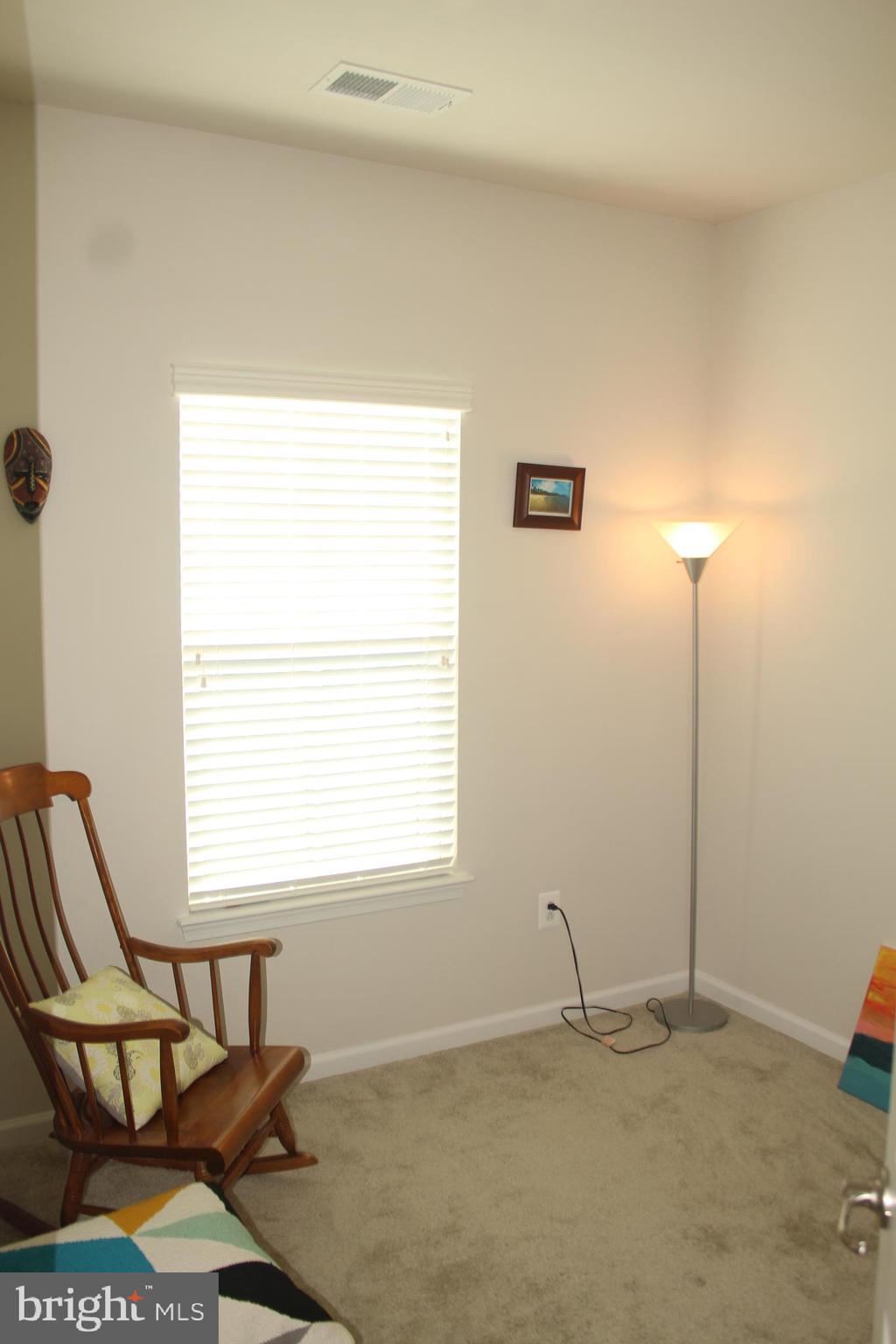 CREEKSIDE VILLAGE - Residential Lease