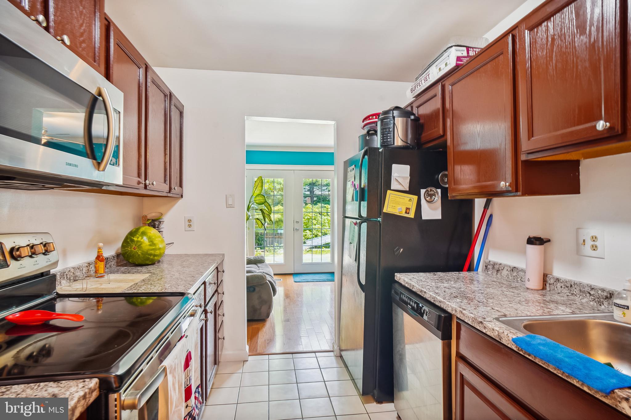 WILLOWCREST - Residential