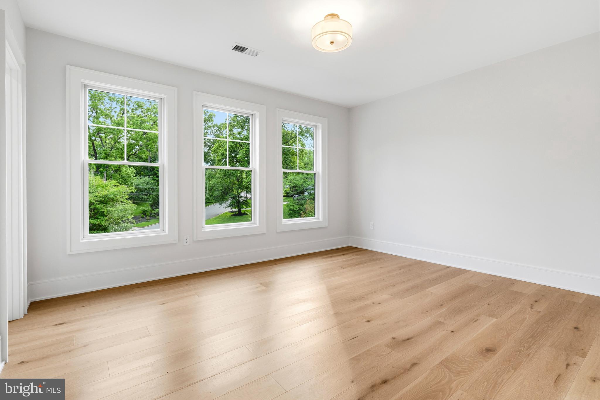 ROCK CREEK HILLS - Residential