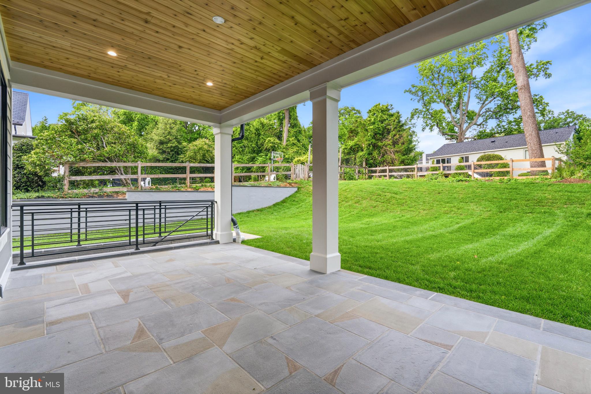 ROCK CREEK HILLS - Residential
