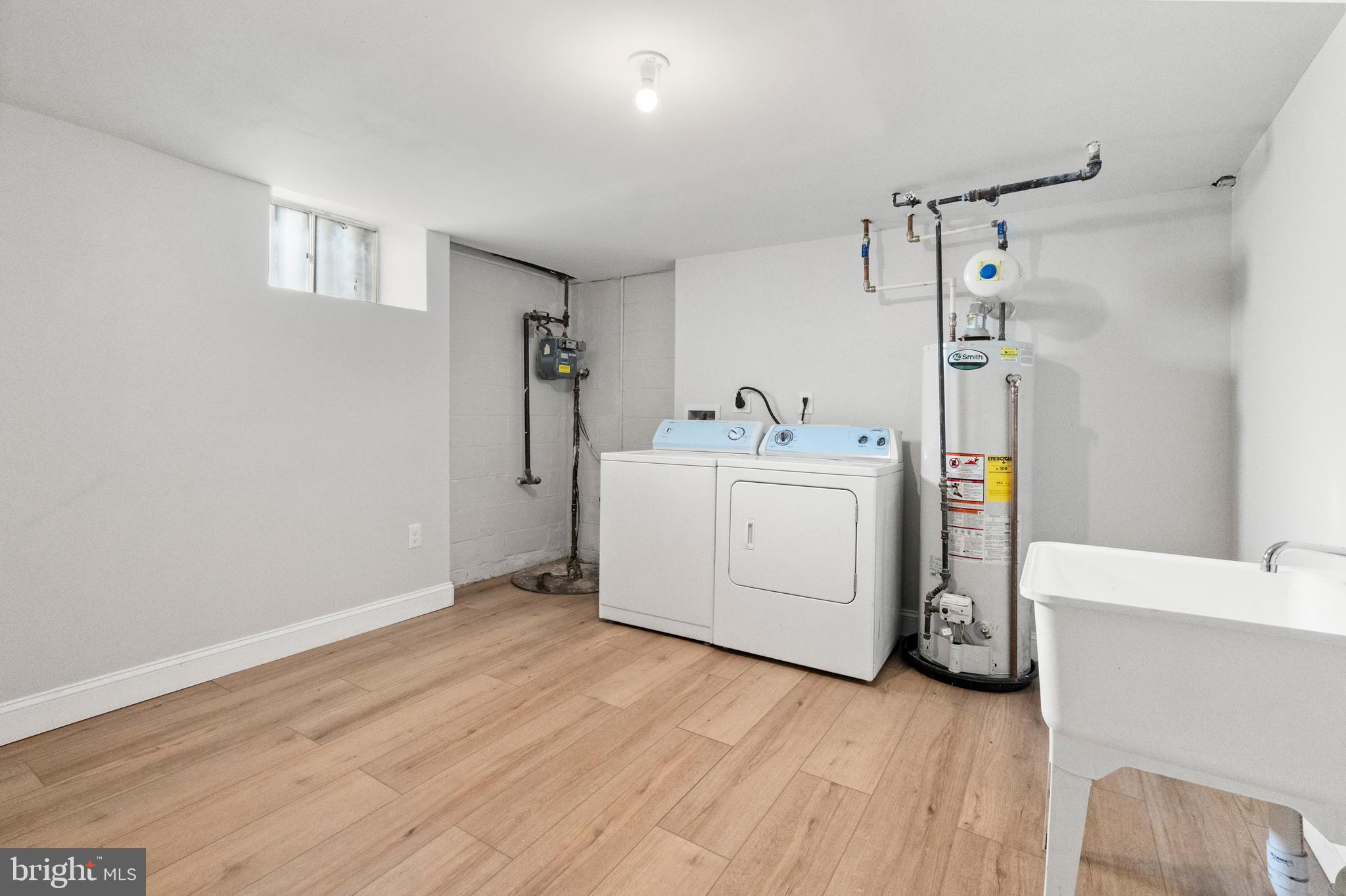 TAYLOR HEIGHTS - Residential