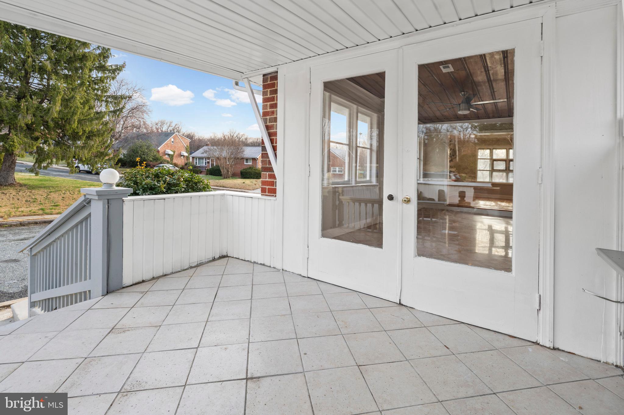 TAYLOR HEIGHTS - Residential