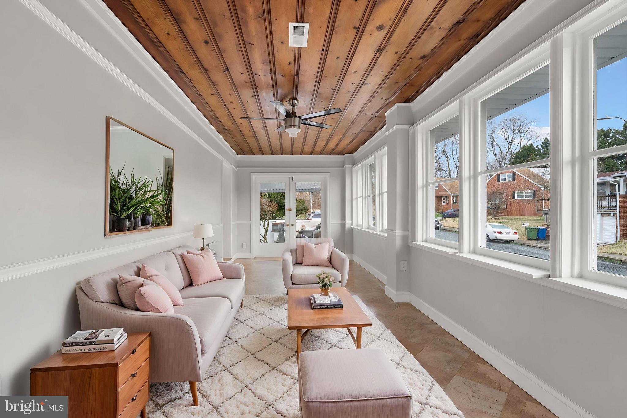 TAYLOR HEIGHTS - Residential