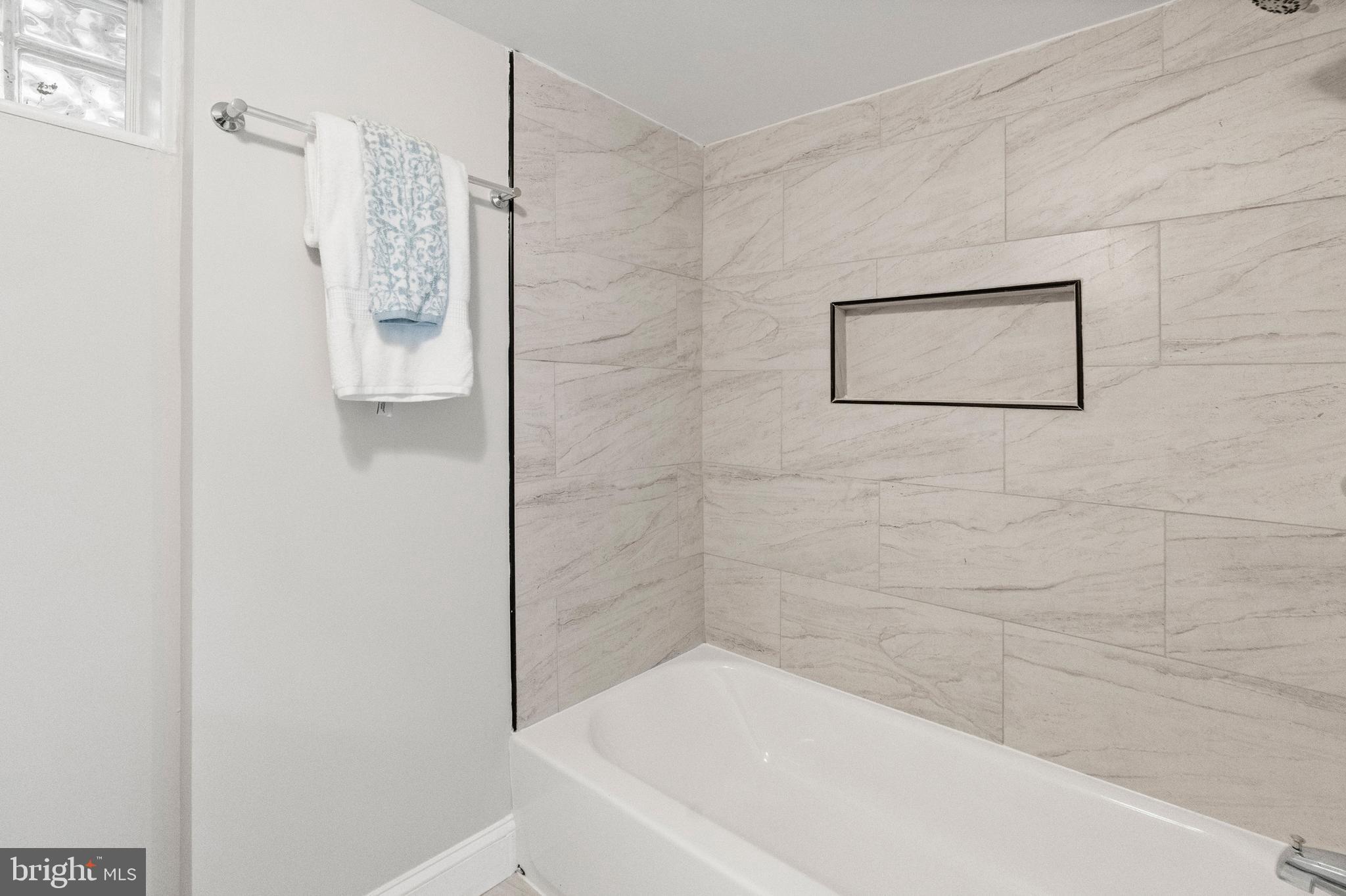 TAYLOR HEIGHTS - Residential