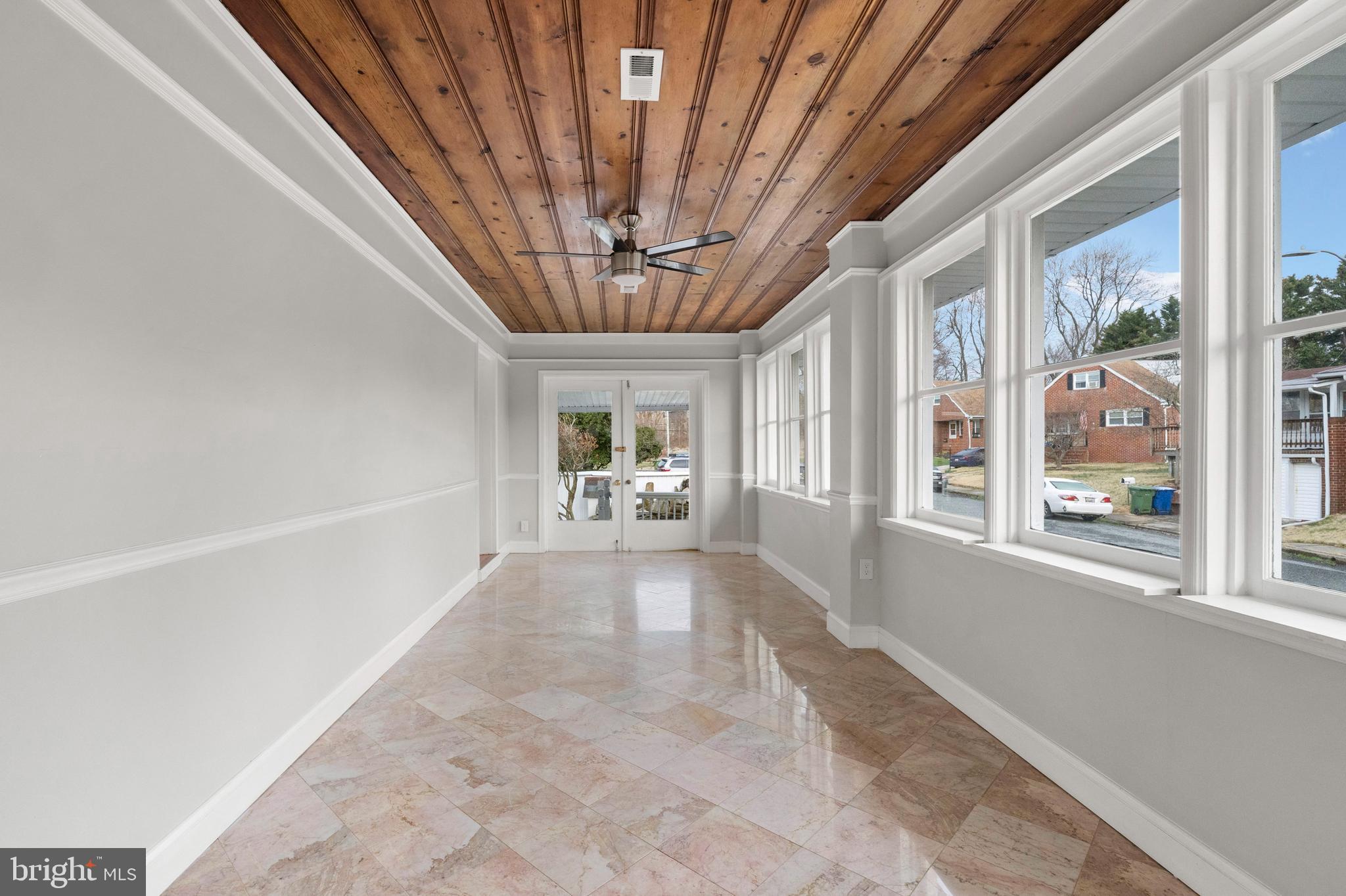 TAYLOR HEIGHTS - Residential