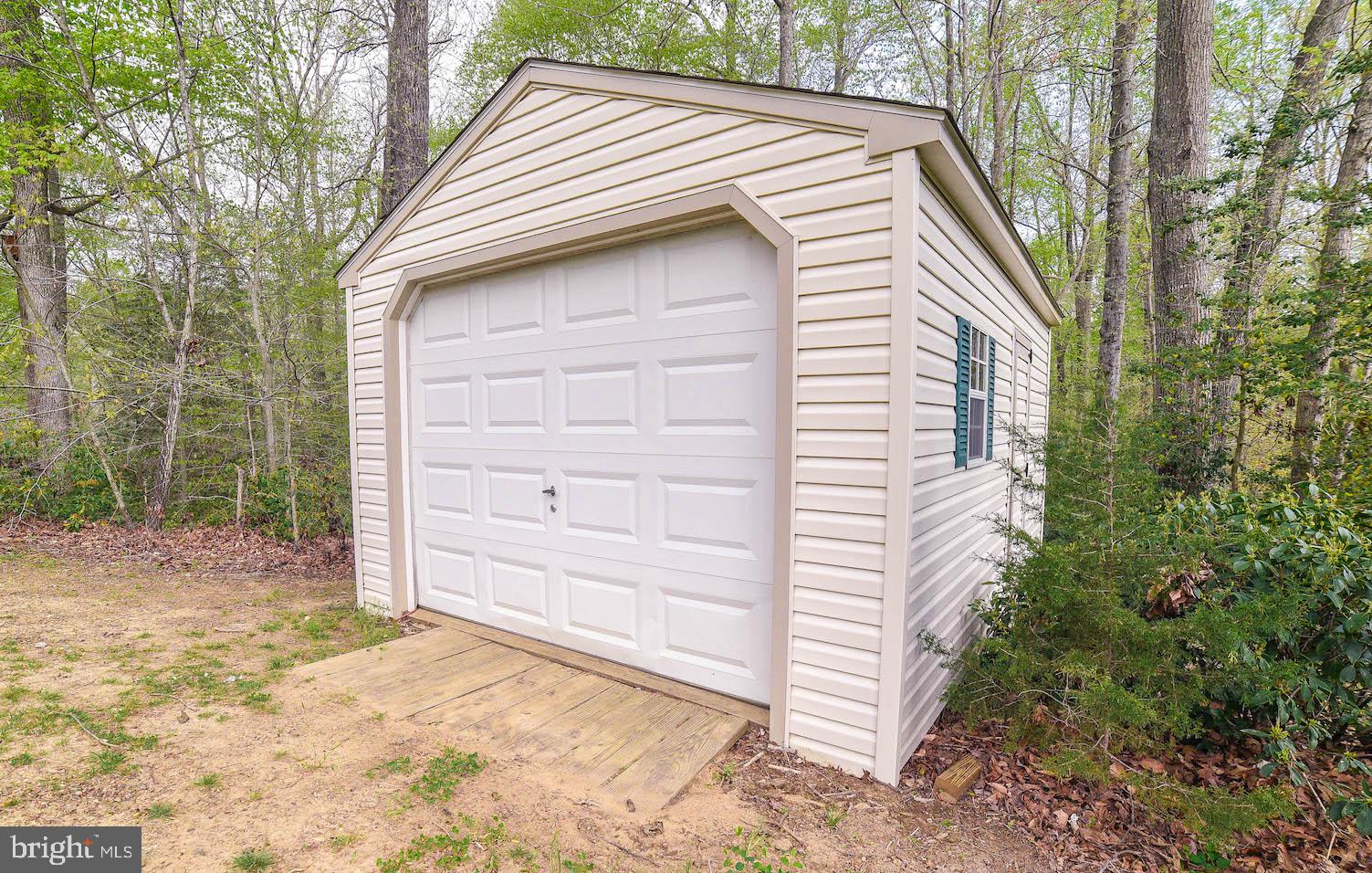 MILLS POND - Residential