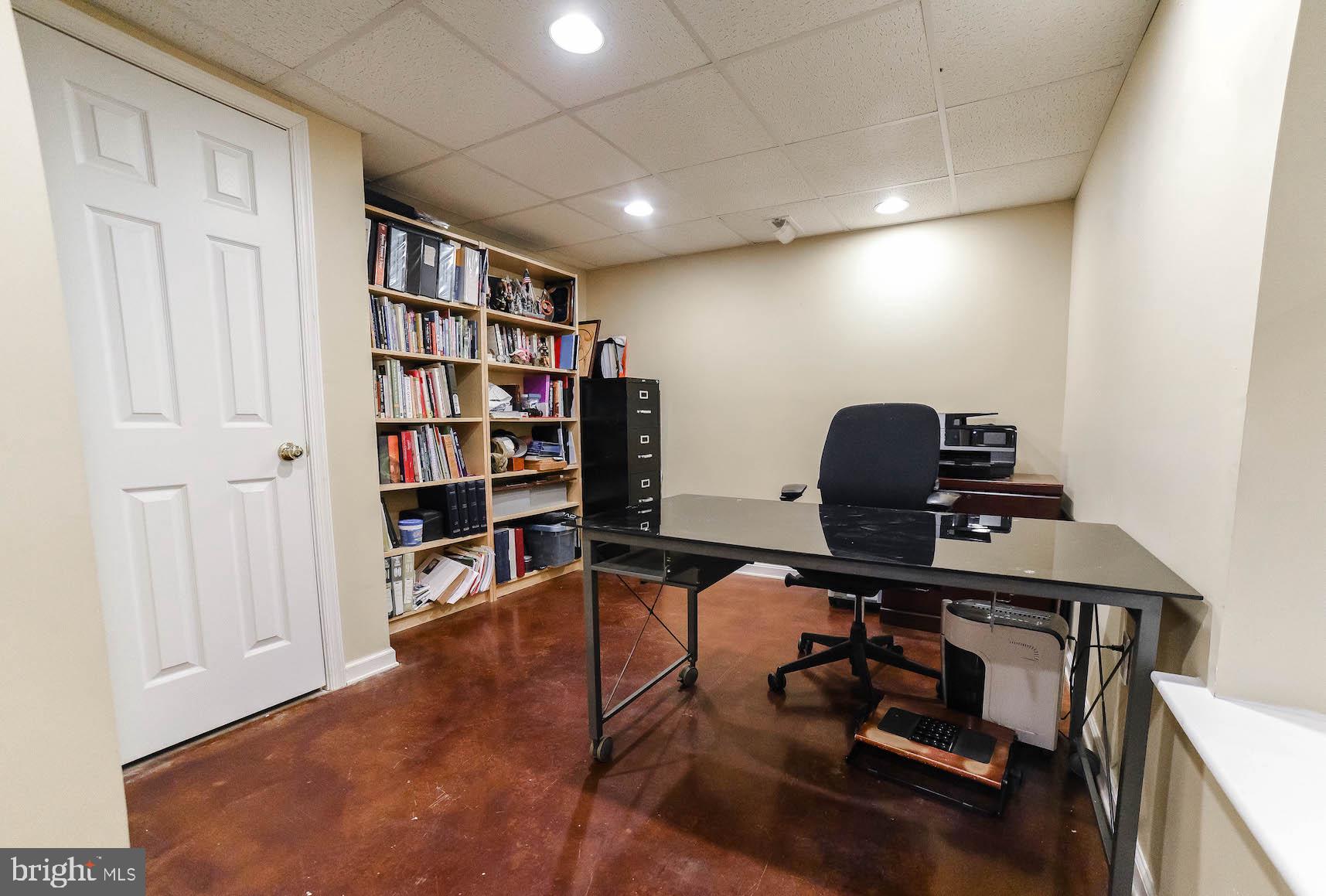 MILLS POND - Residential