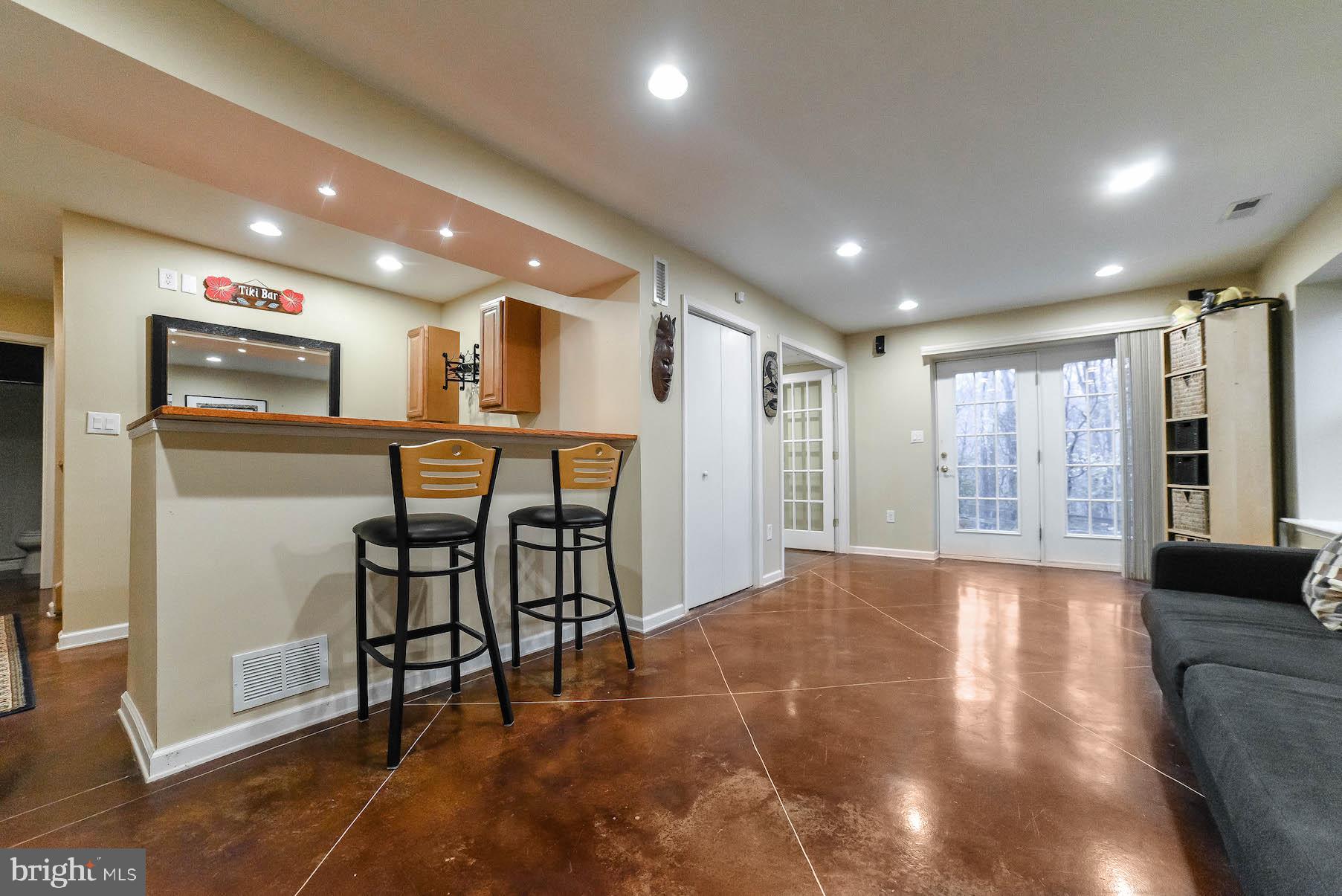 MILLS POND - Residential