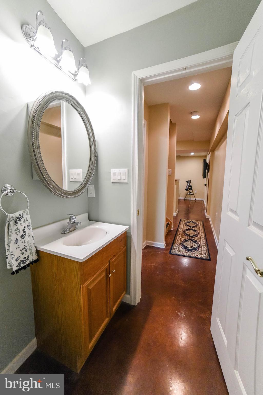 MILLS POND - Residential