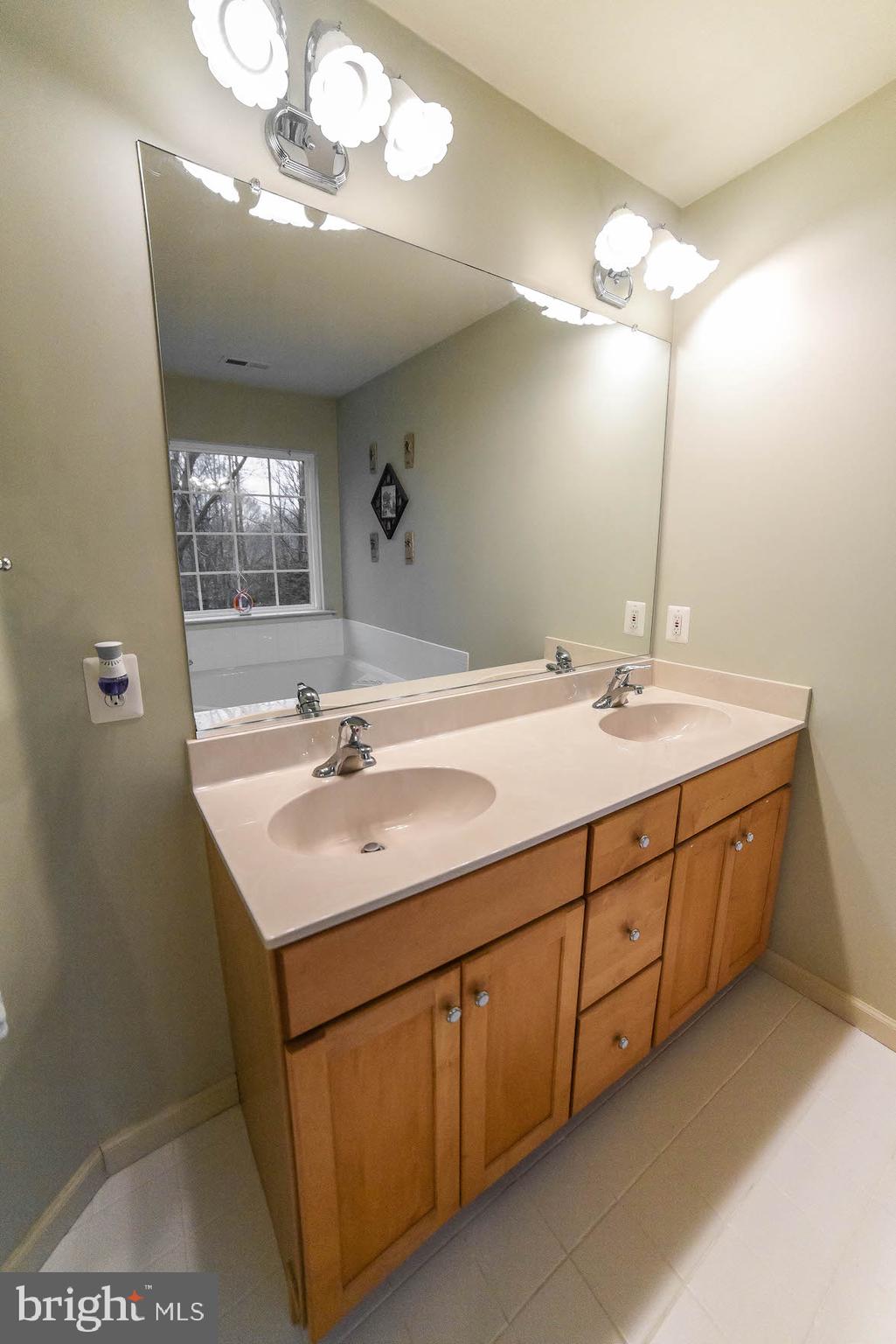 MILLS POND - Residential