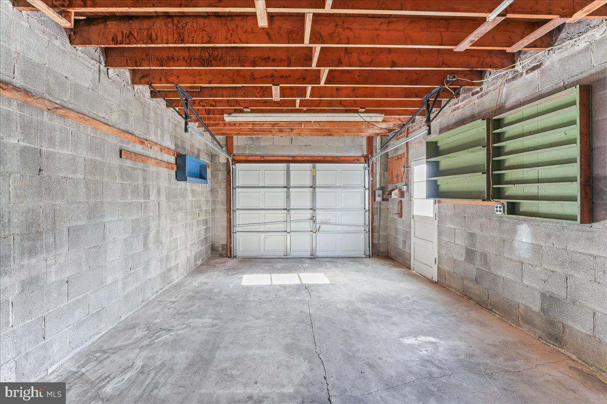 HAVERTOWN - Residential