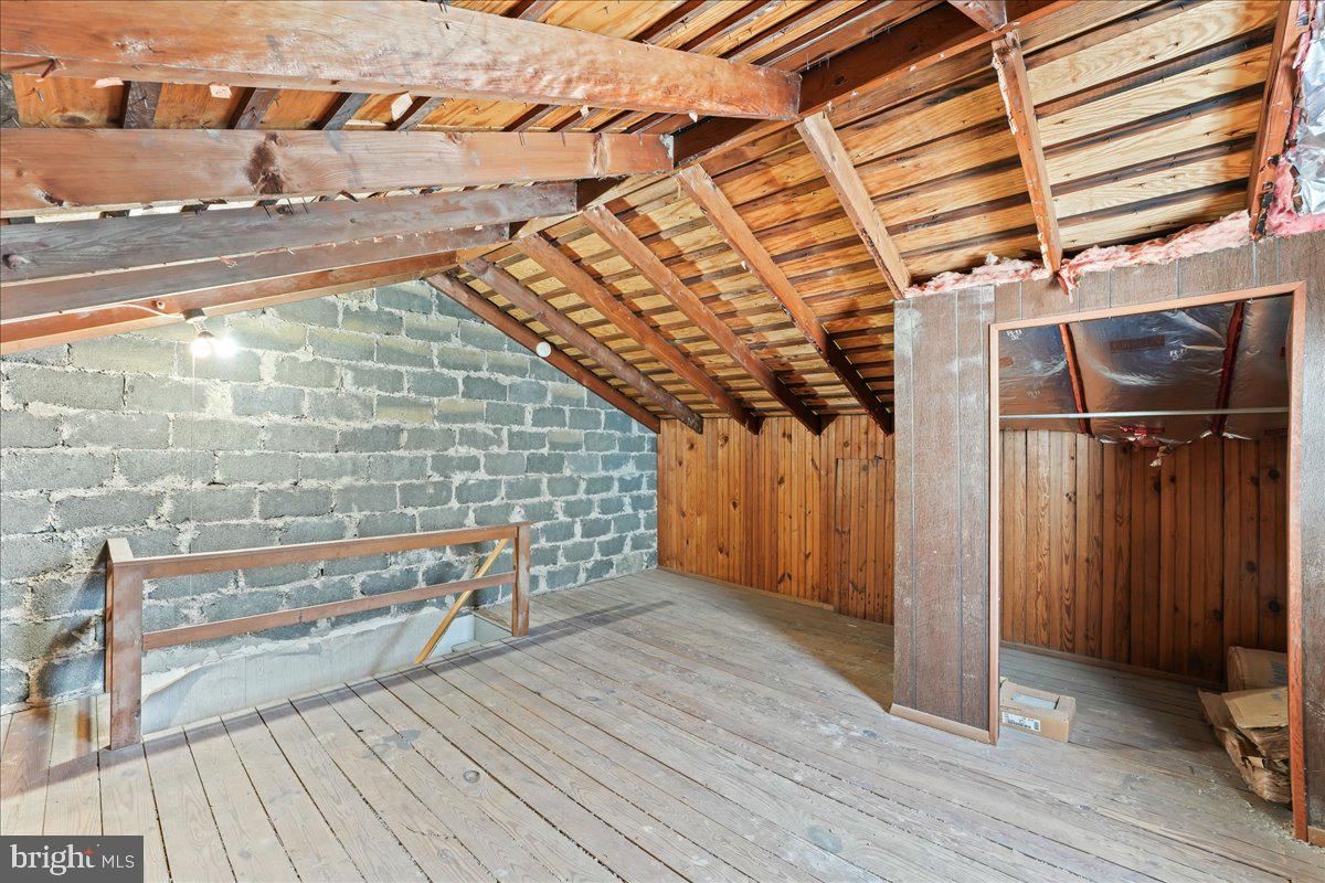 HAVERTOWN - Residential