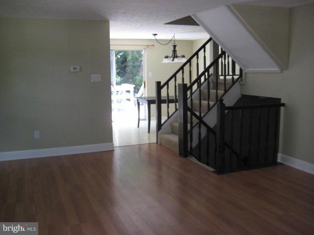 LONDON COMMONS - Residential Lease