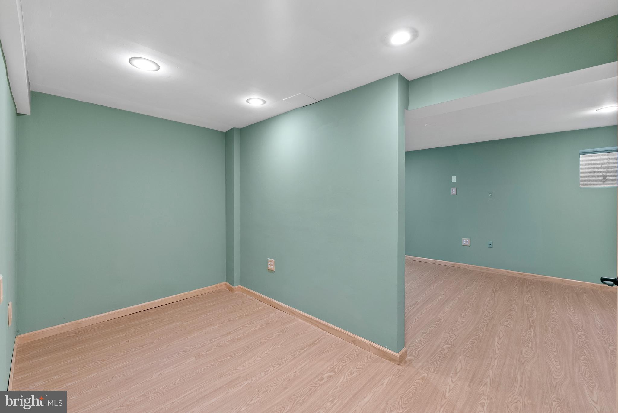 PINECREST - Residential Lease