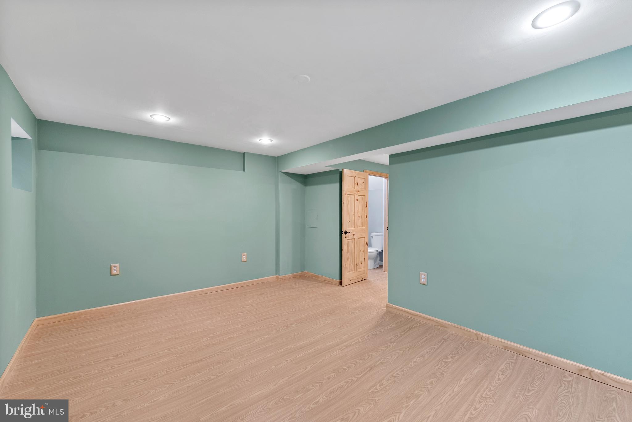 PINECREST - Residential Lease