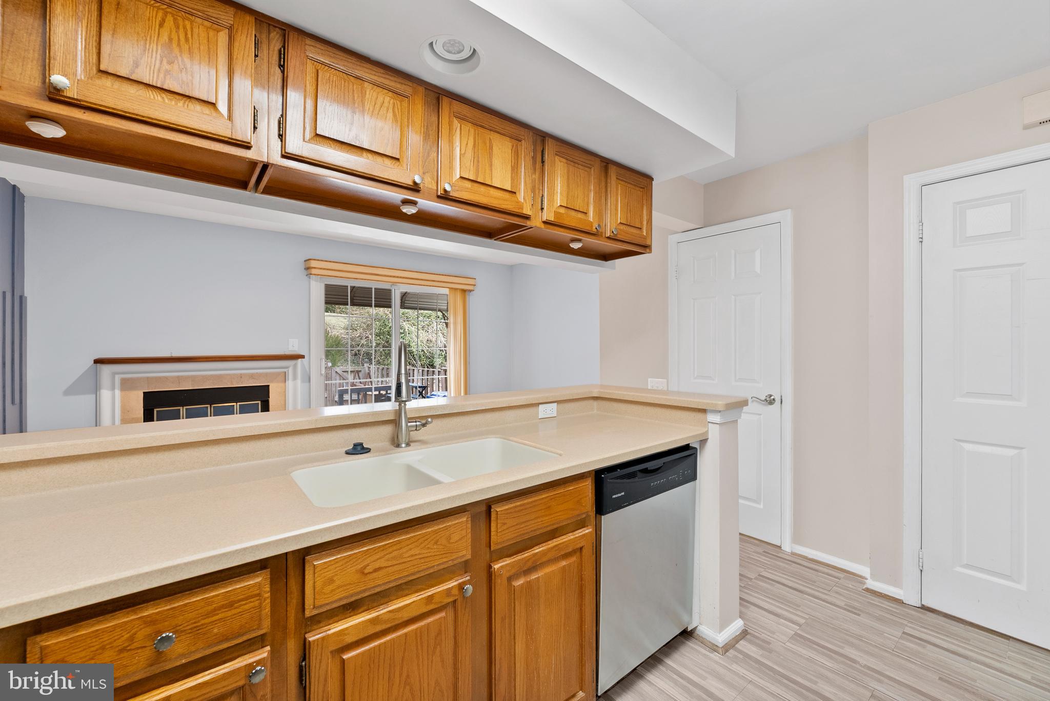 PINECREST - Residential Lease