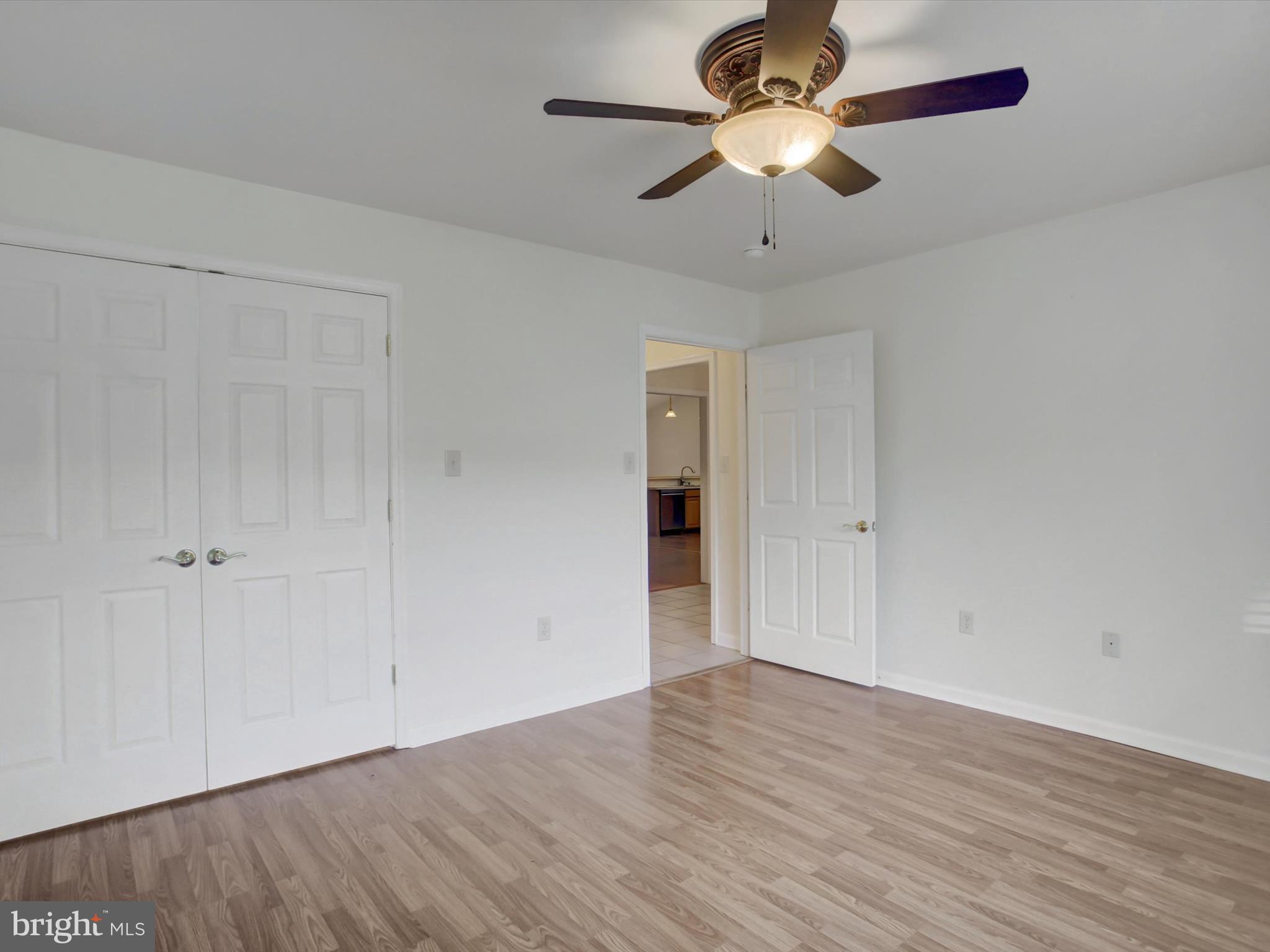 MOSS SPRING ESTATES - Residential