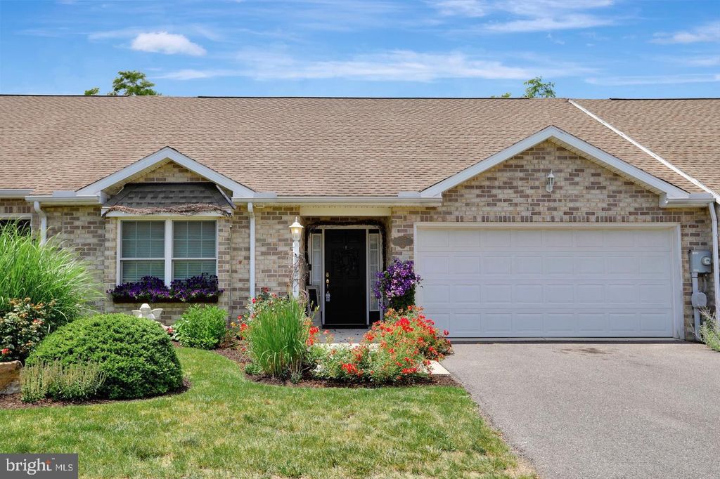 Photo of 602 Brookview Drive Drive W, GREENCASTLE, PA 17225 (MLS # PAFL2030568)