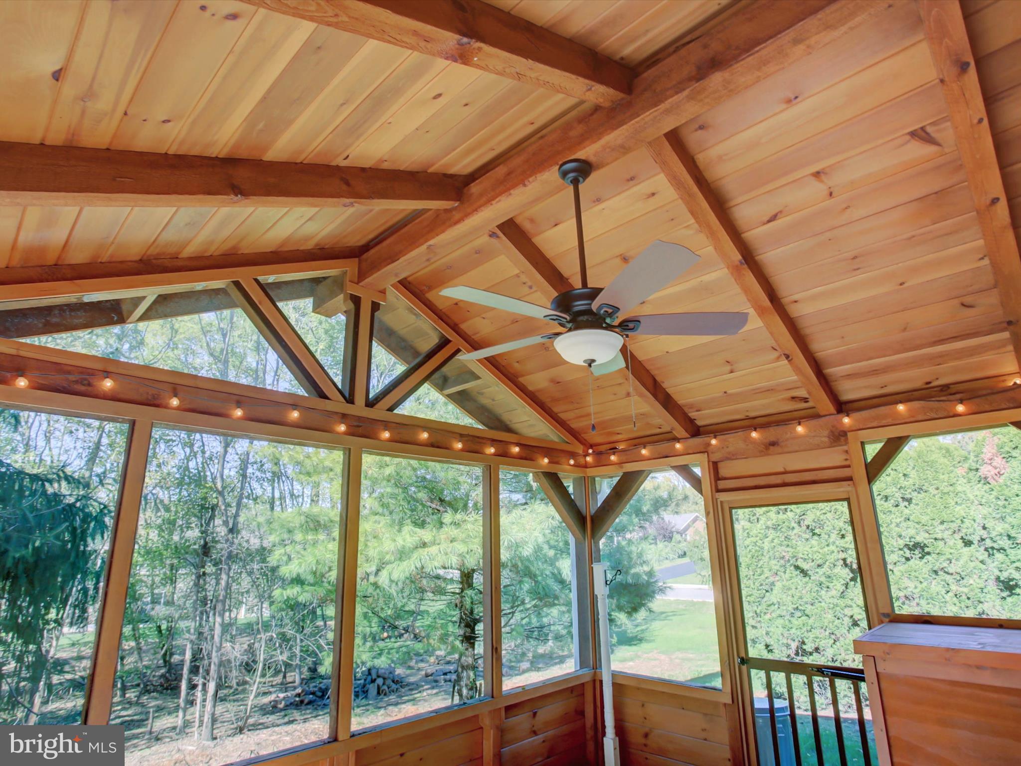 MOSS SPRING ESTATES - Residential