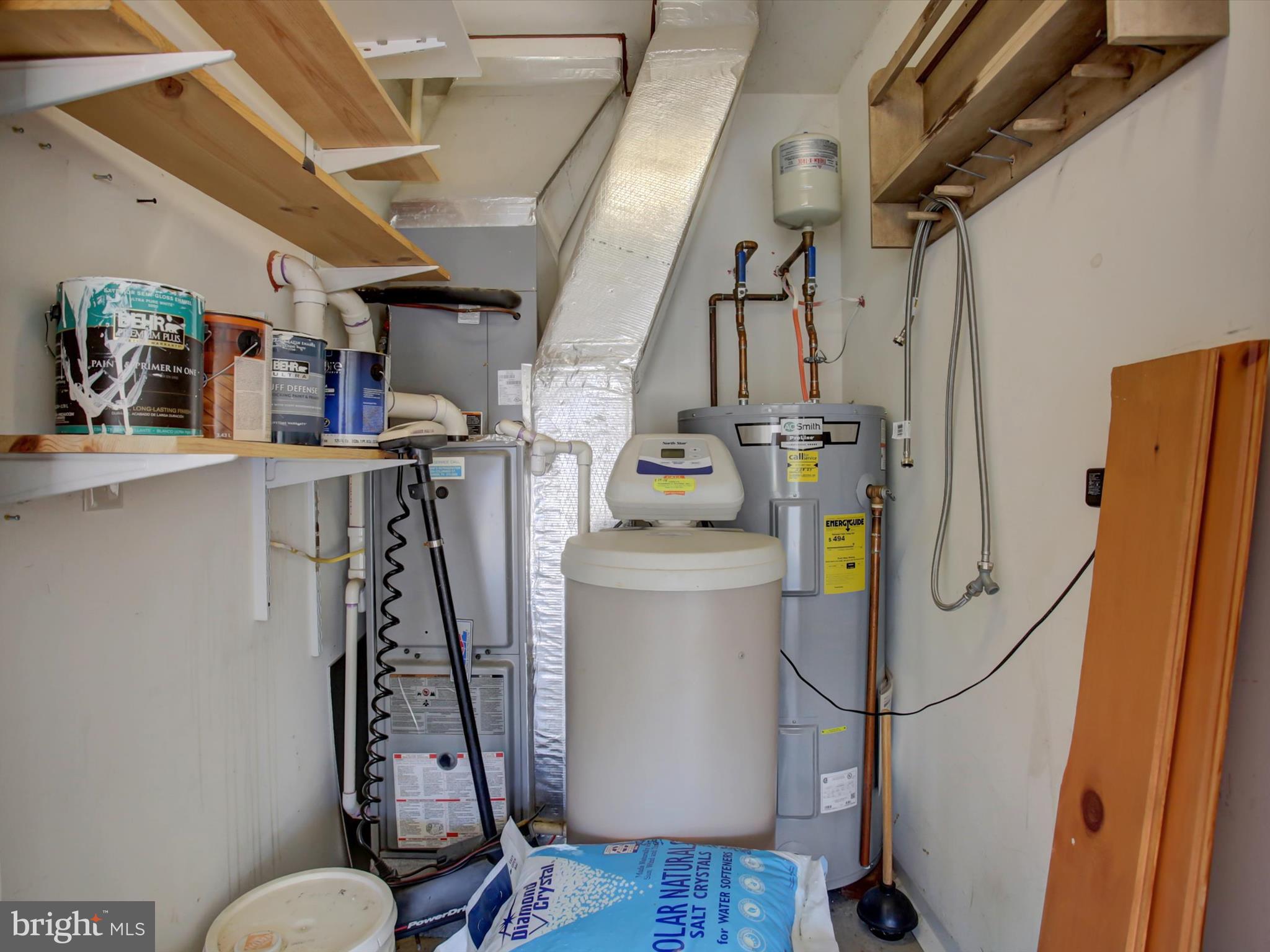 MOSS SPRING ESTATES - Residential