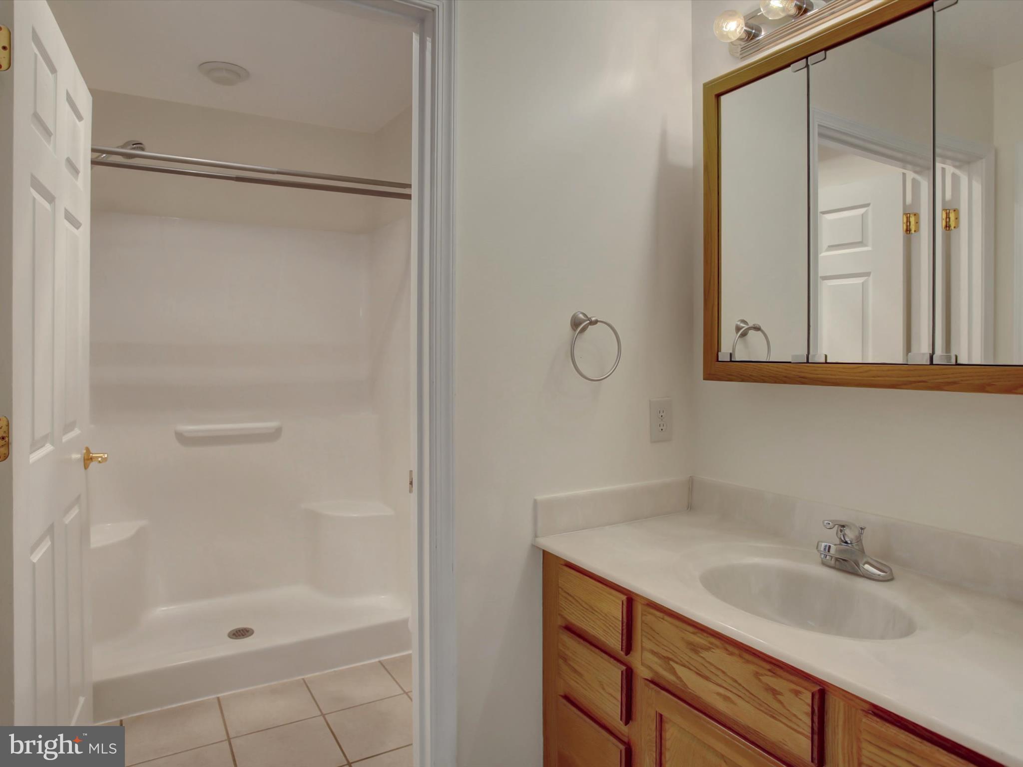 MOSS SPRING ESTATES - Residential