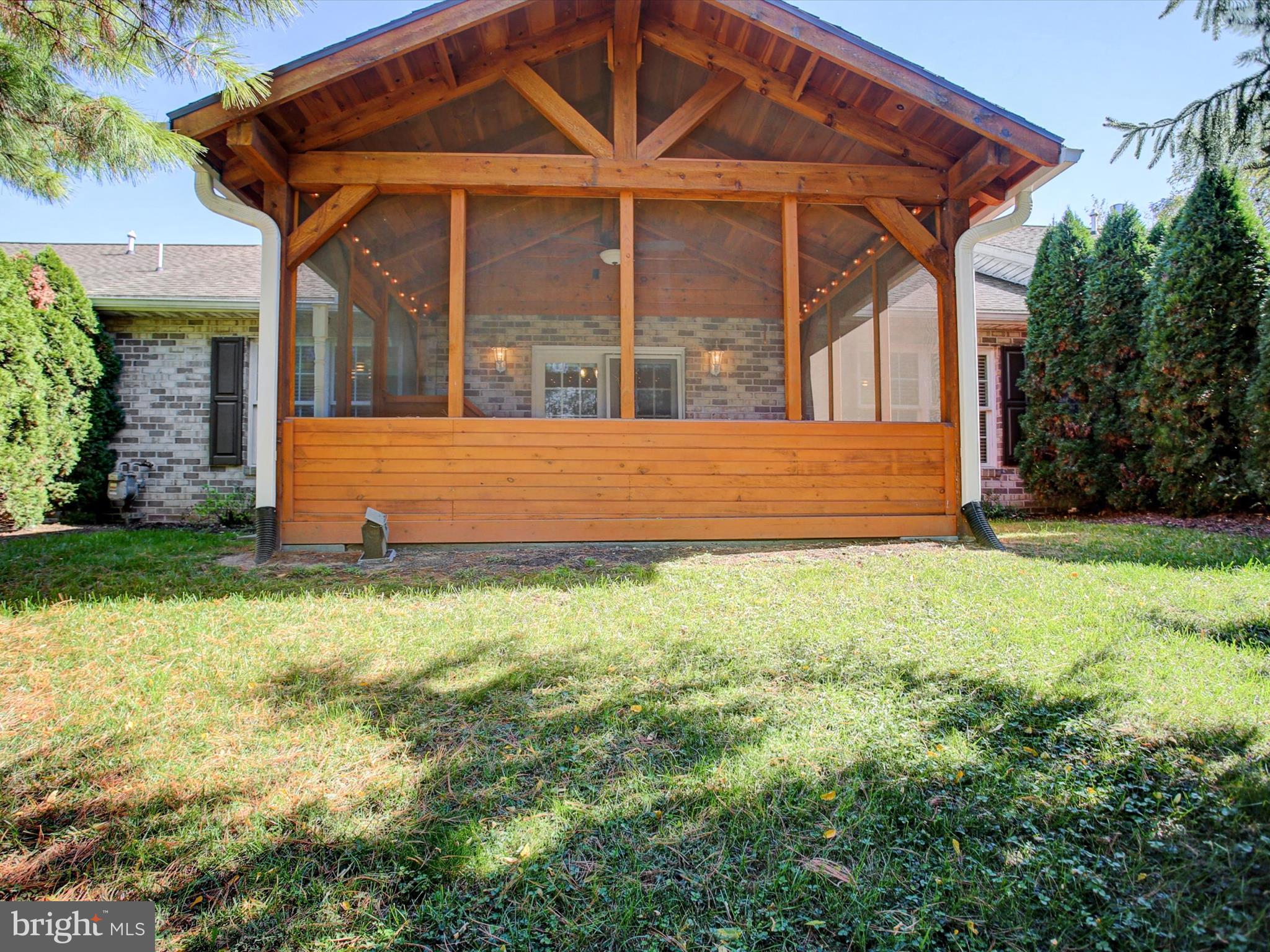 MOSS SPRING ESTATES - Residential