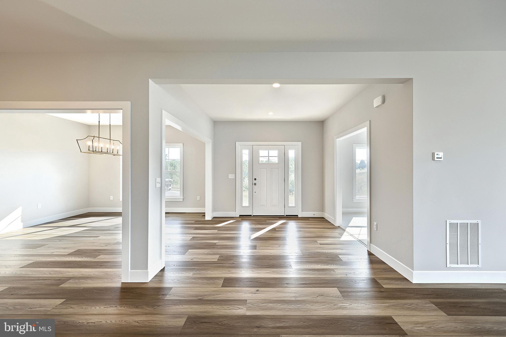 2406 HAWTHORNE DRIVE