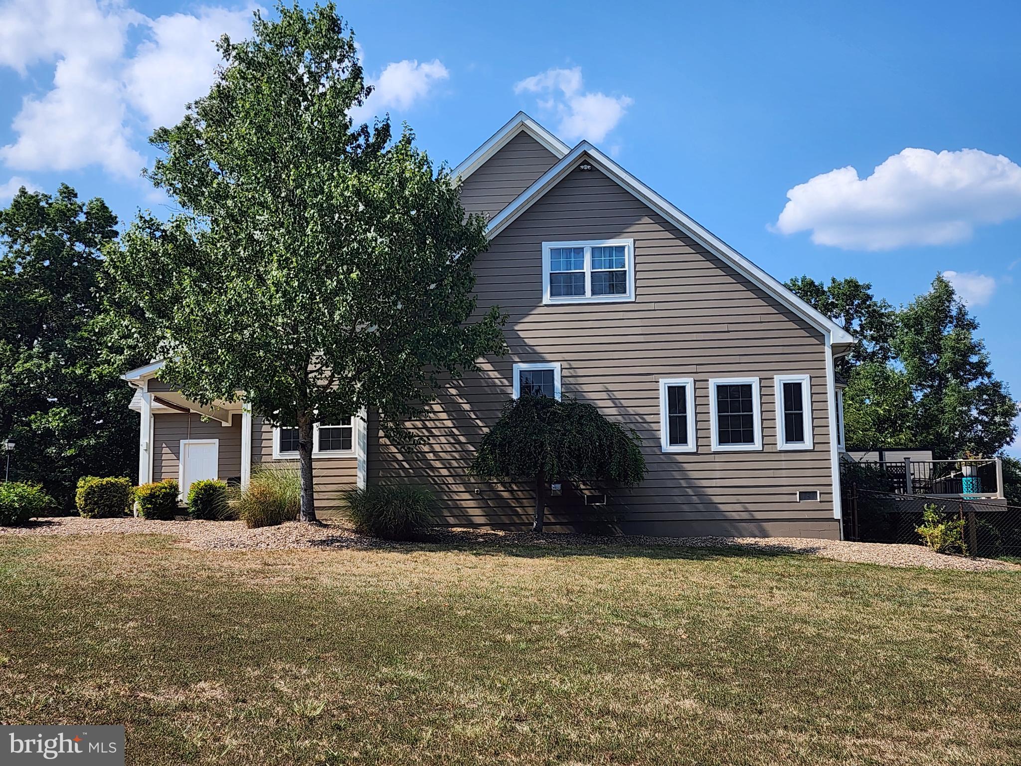 LAKEWOOD - Residential