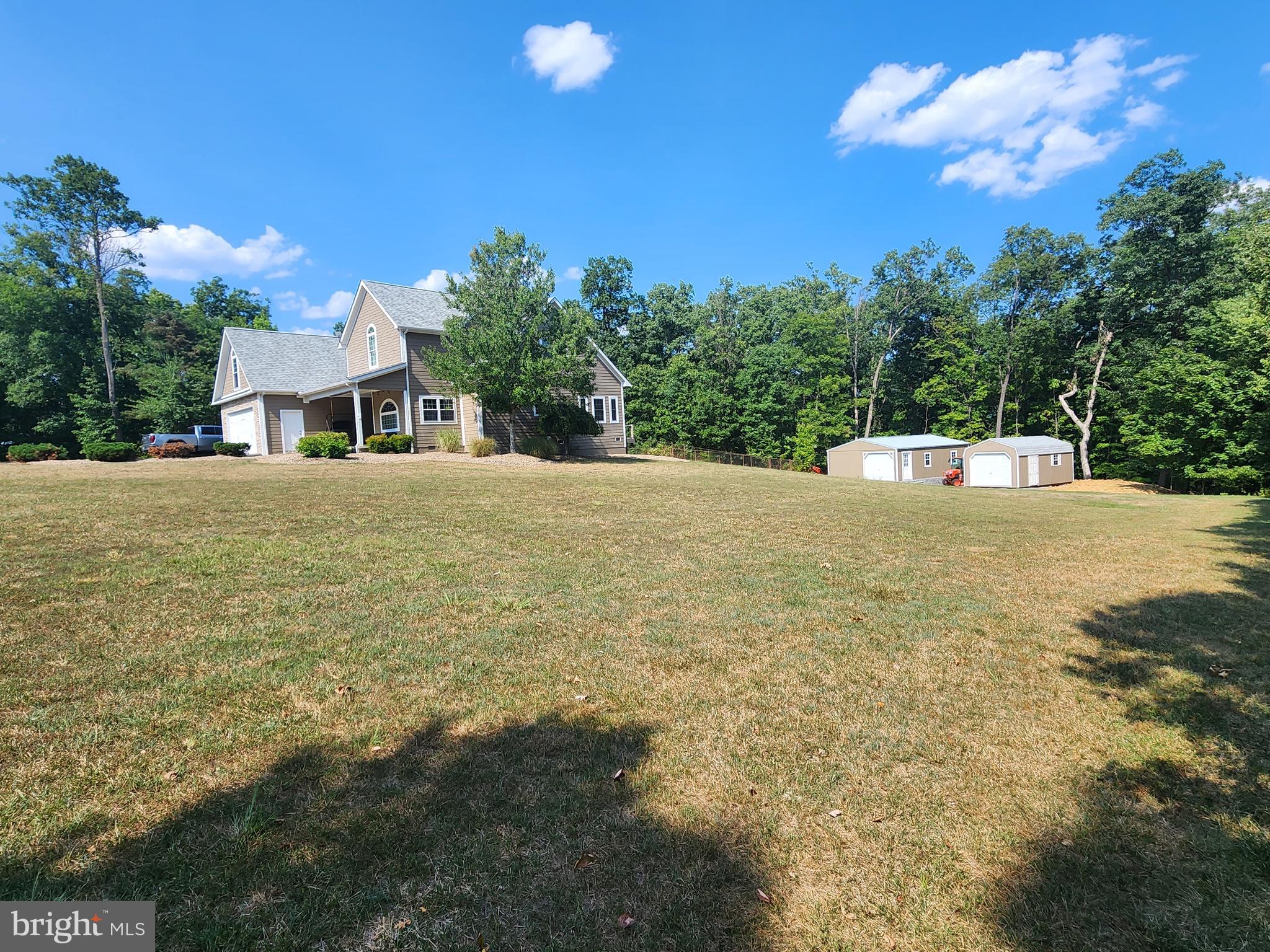 LAKEWOOD - Residential