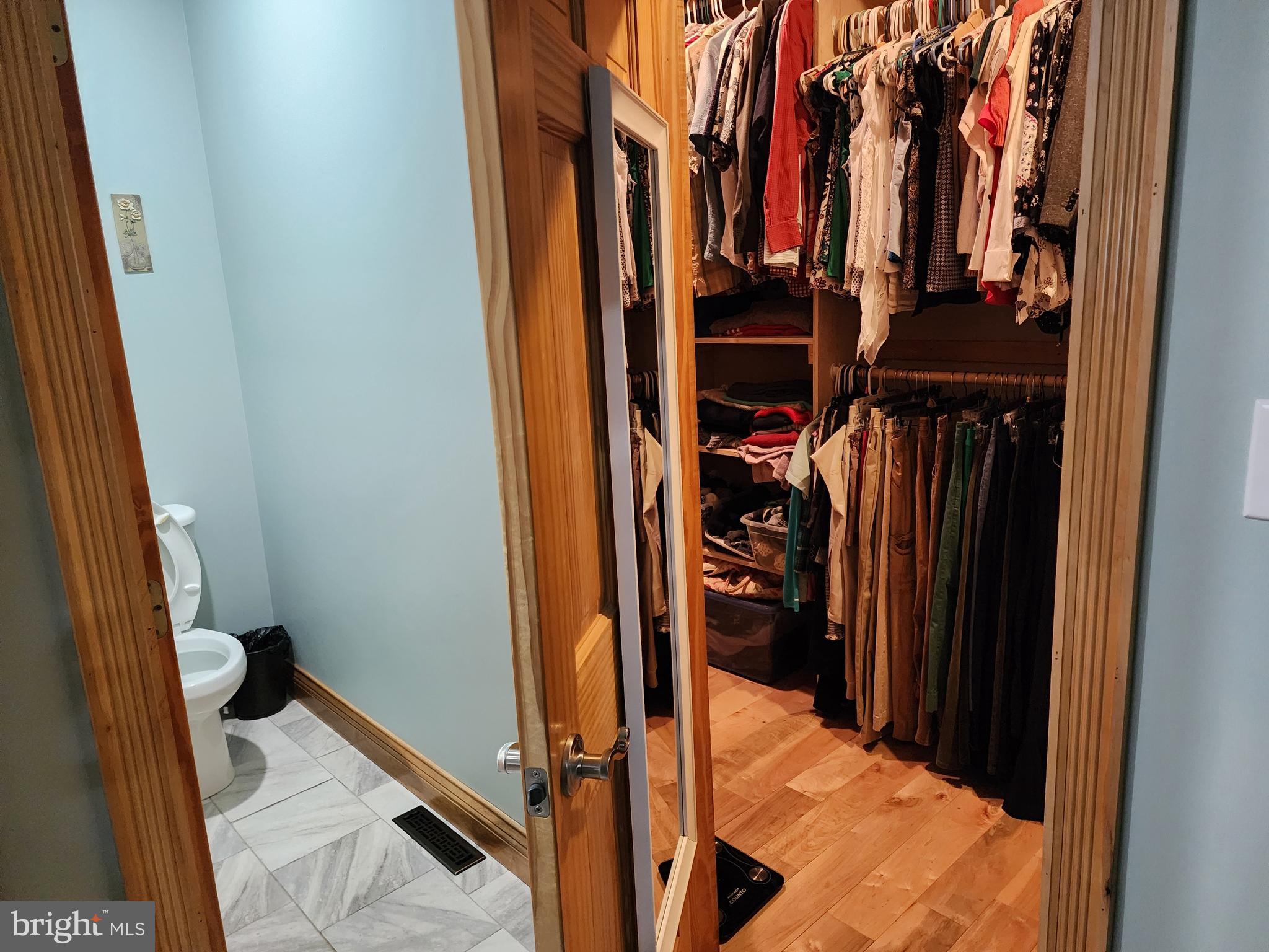 LAKEWOOD - Residential