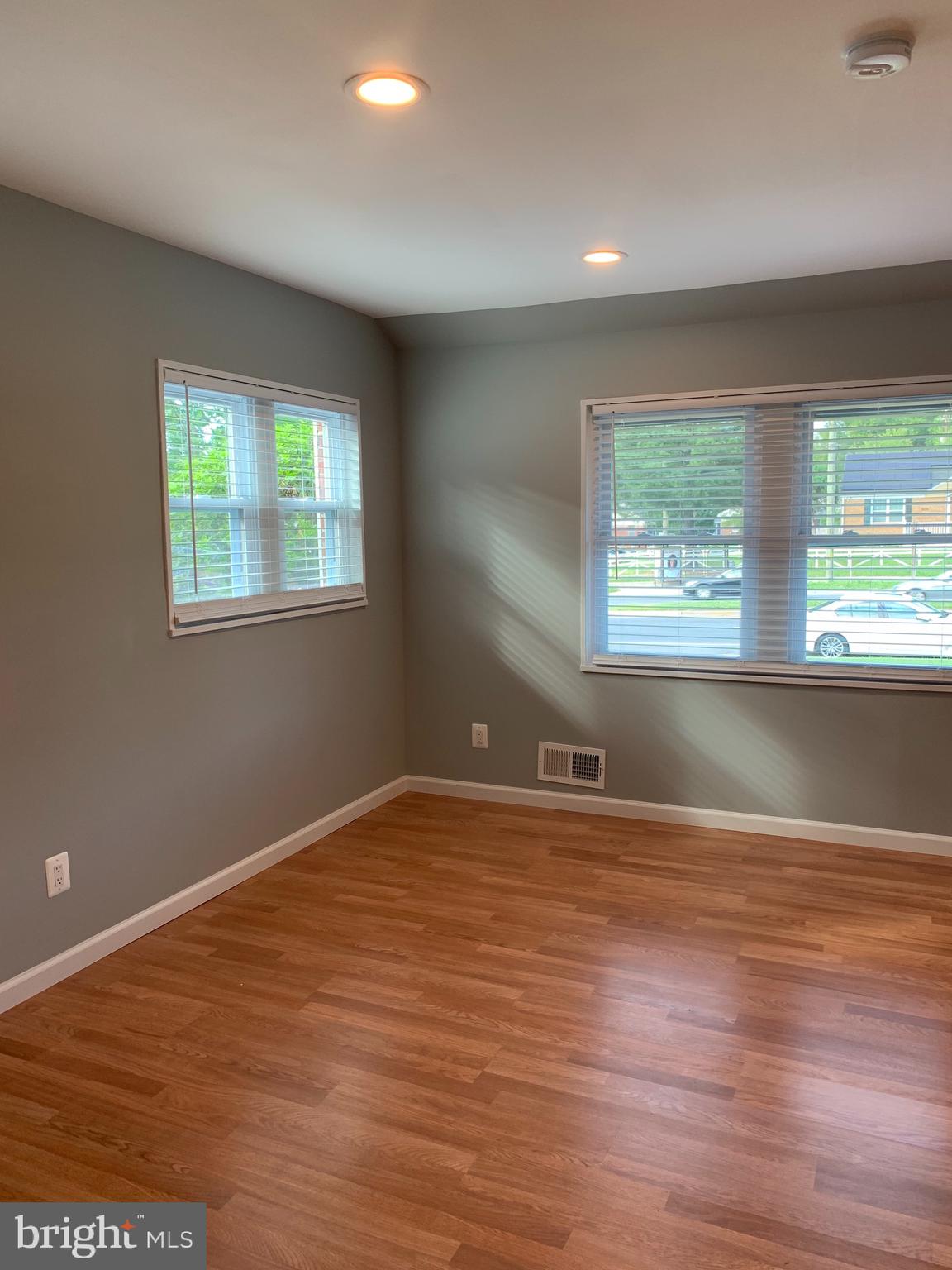 ADELPHI TERRACE - Residential Lease