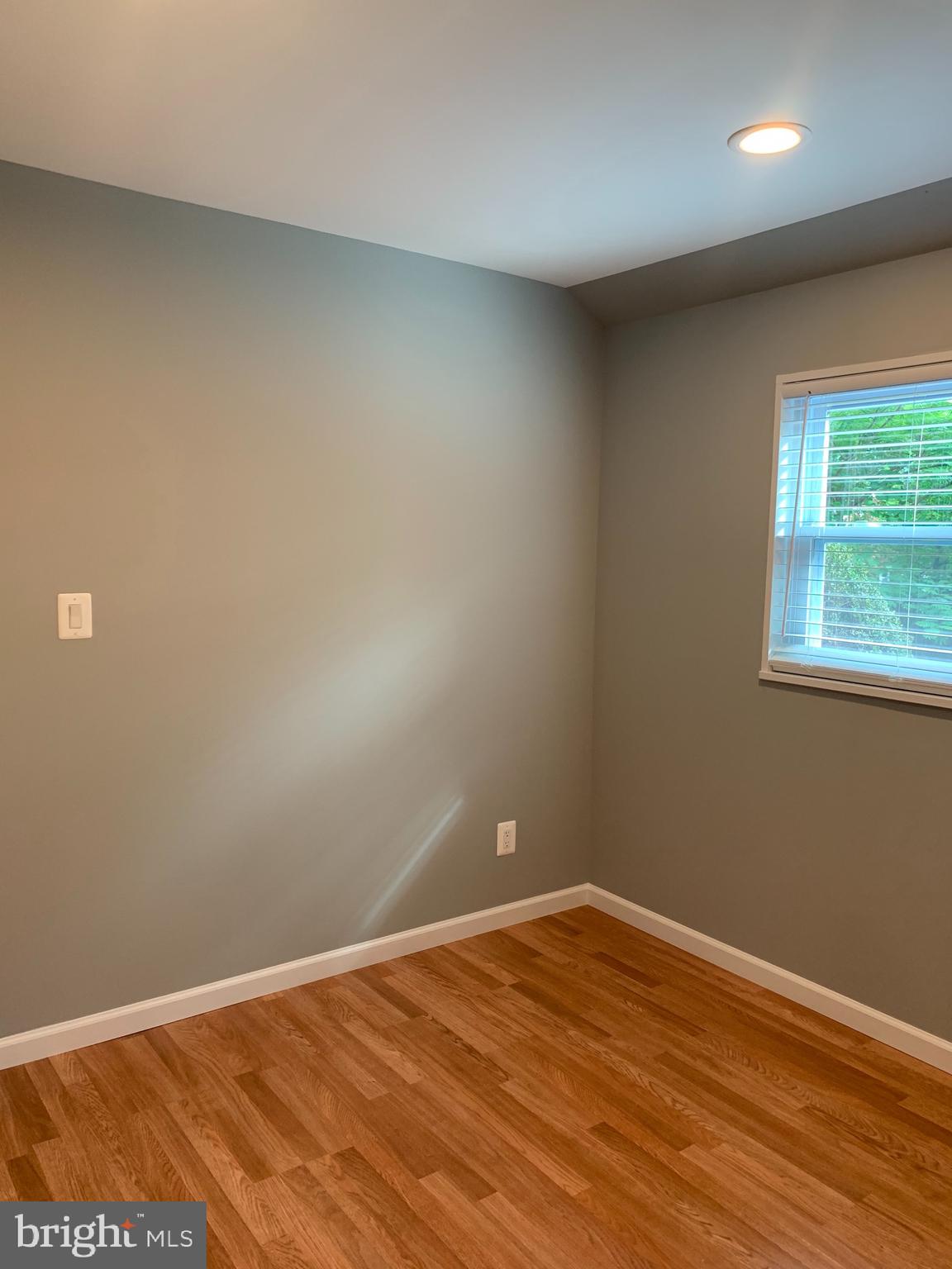 ADELPHI TERRACE - Residential Lease