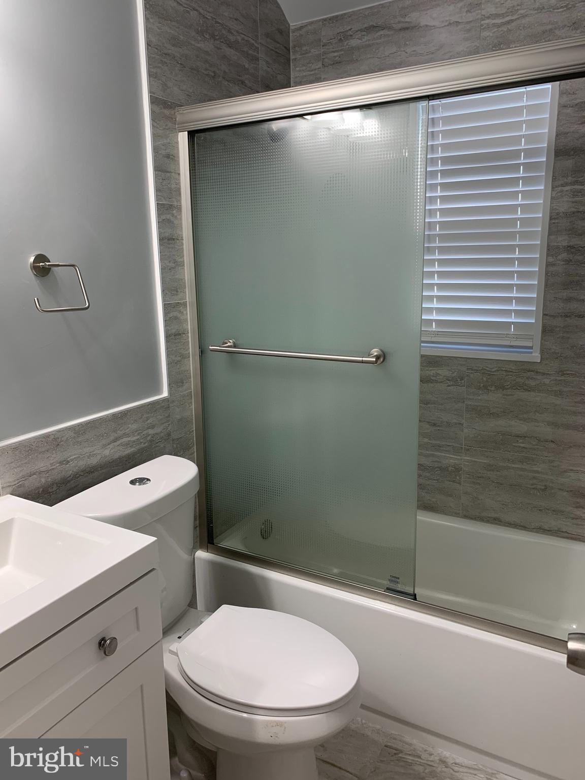 ADELPHI TERRACE - Residential Lease