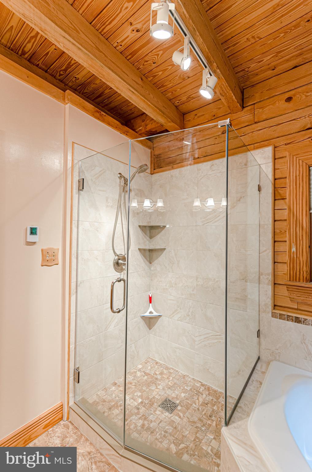 SHORLAN FARMS - Residential