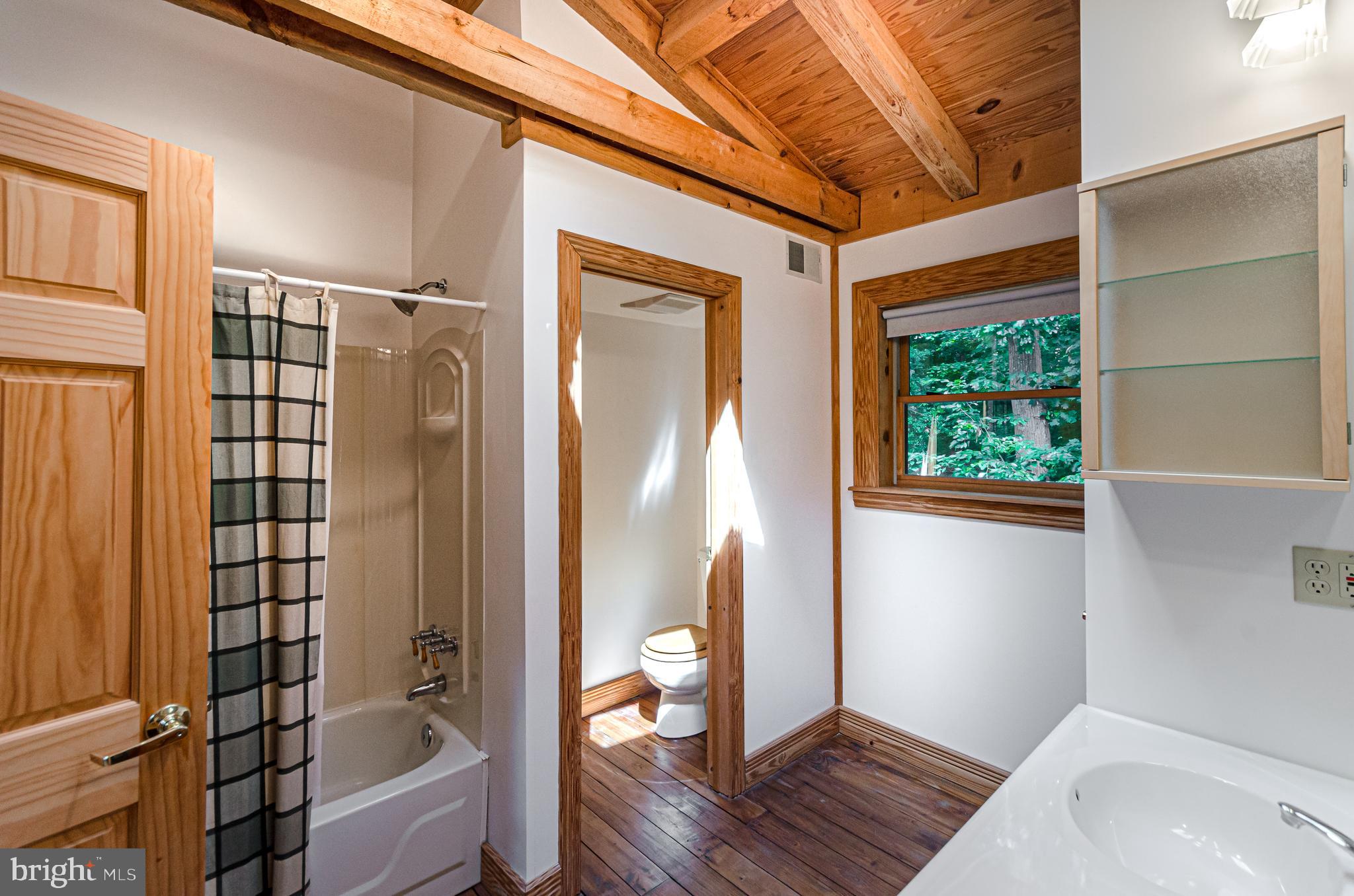 SHORLAN FARMS - Residential