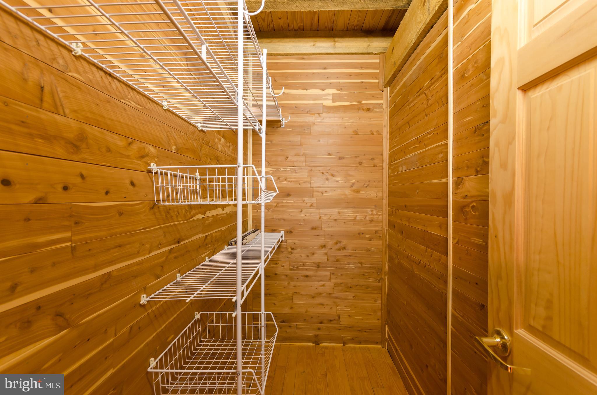 SHORLAN FARMS - Residential