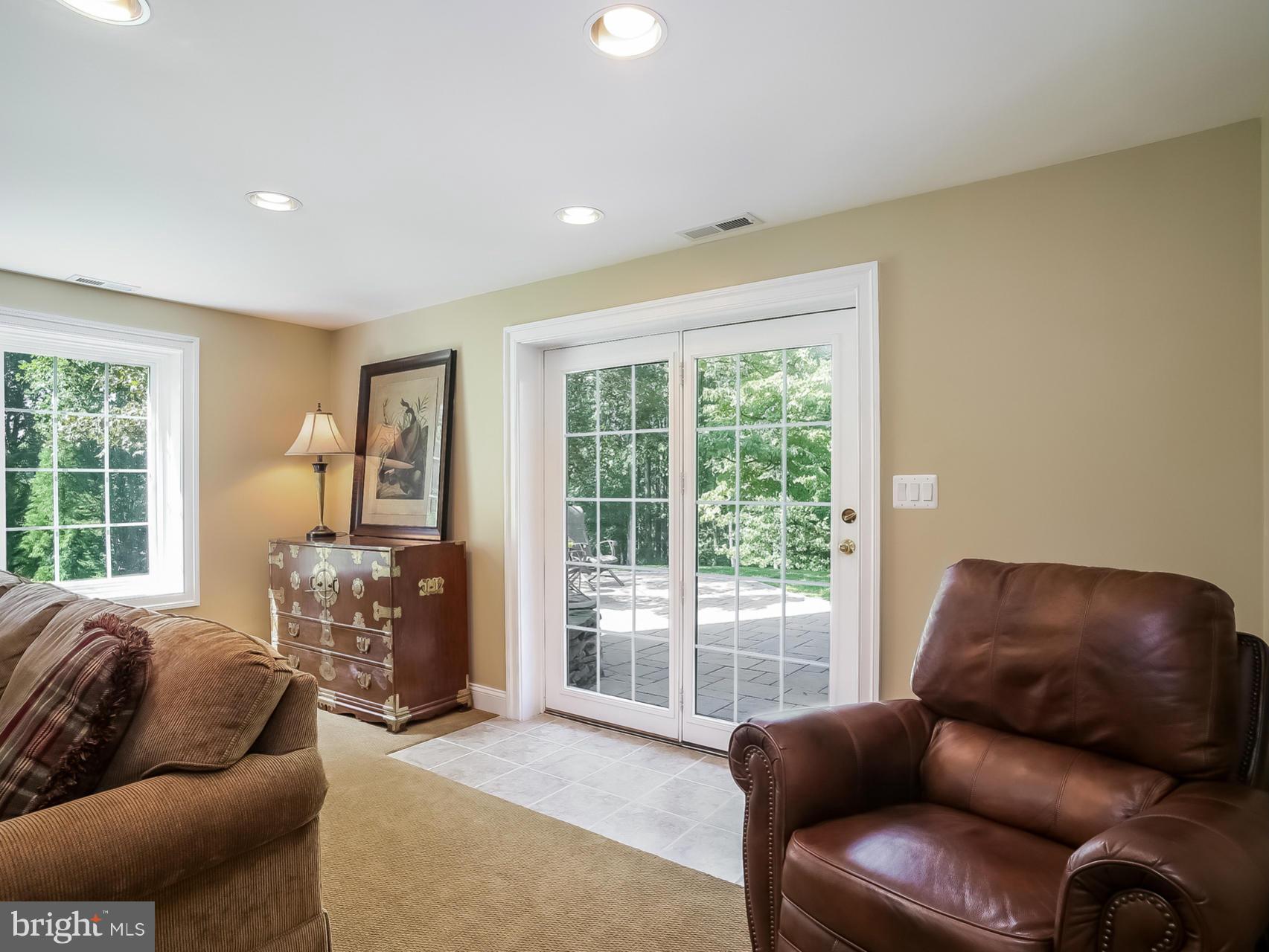 PLANTATION HILLS - Residential