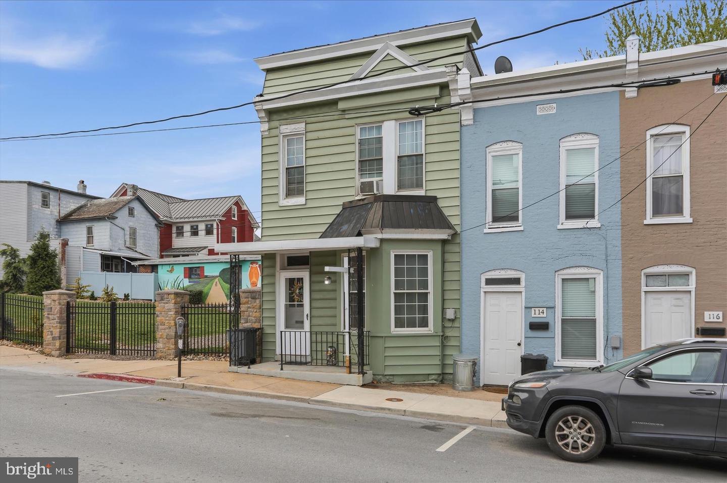 112 N CONOCOCHEAGUE STREET