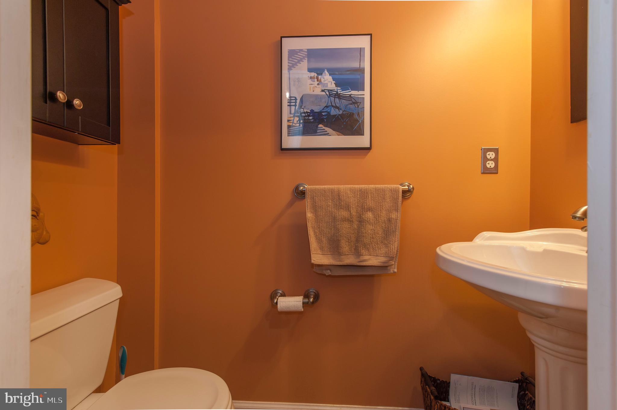 LINWOOD - Residential Lease