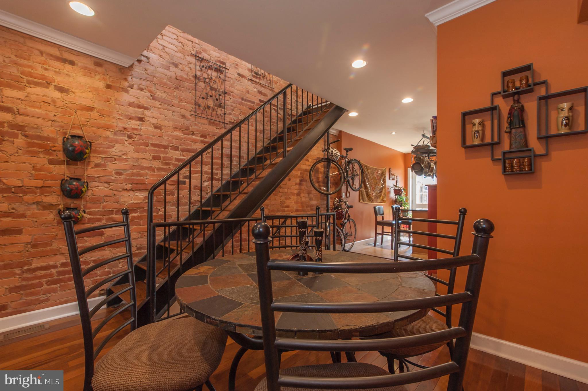 LINWOOD - Residential Lease